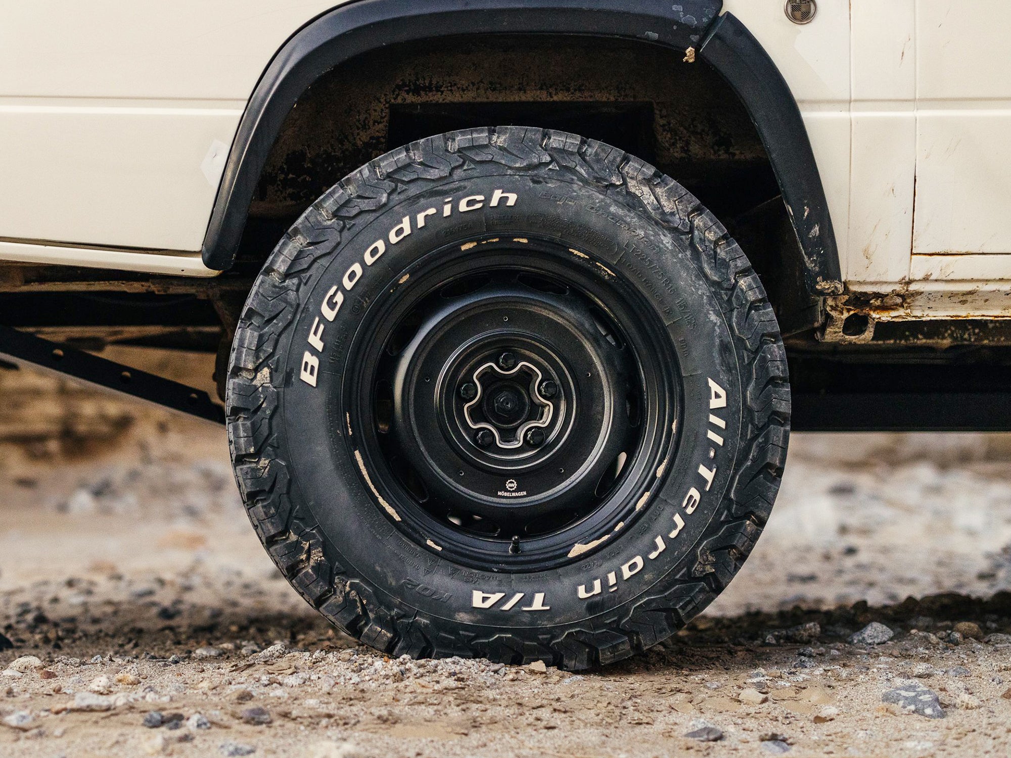 16 Inch Alloy Wheels for Mobelwagen Interceptor - Premium Replacement Rims for Bus & Vanagon - Perfect for Off-Road Adventures & Custom Upgrades
