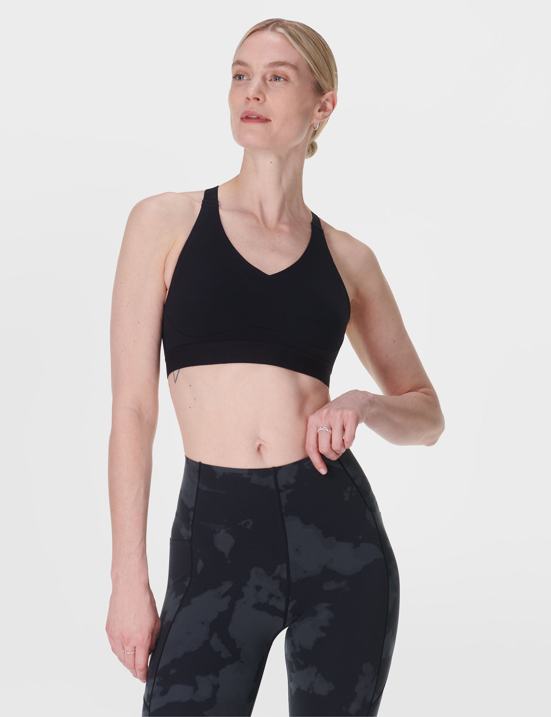 Power Pulse Sports Bra for Women - High Impact Support, Breathable & Moisture Wicking Activewear - Perfect for Running, Gym Workouts & High-Intensity Training (Black)