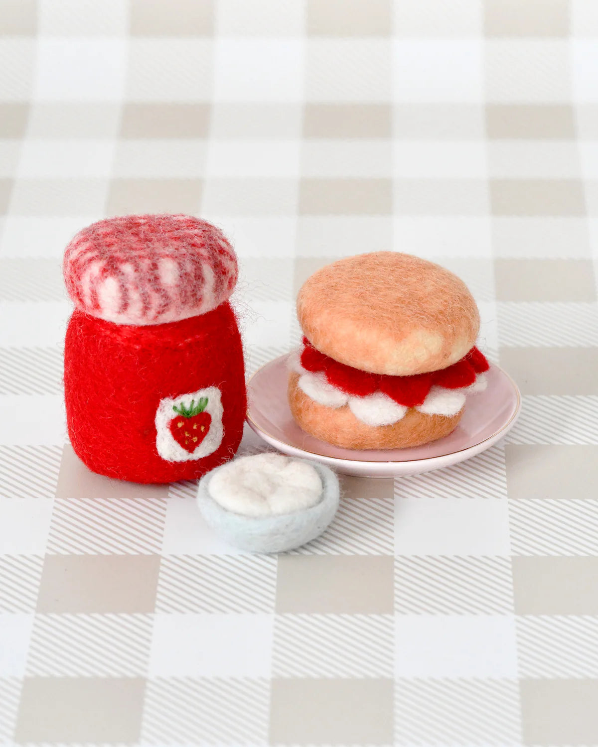 Strawberry Jam & Scones Felt Play Food Set - Pretend Play Kitchen Accessories for Kids, DIY Tea Party Toys - Perfect for Toddler Role Play, Preschool Learning & Birthday Gifts