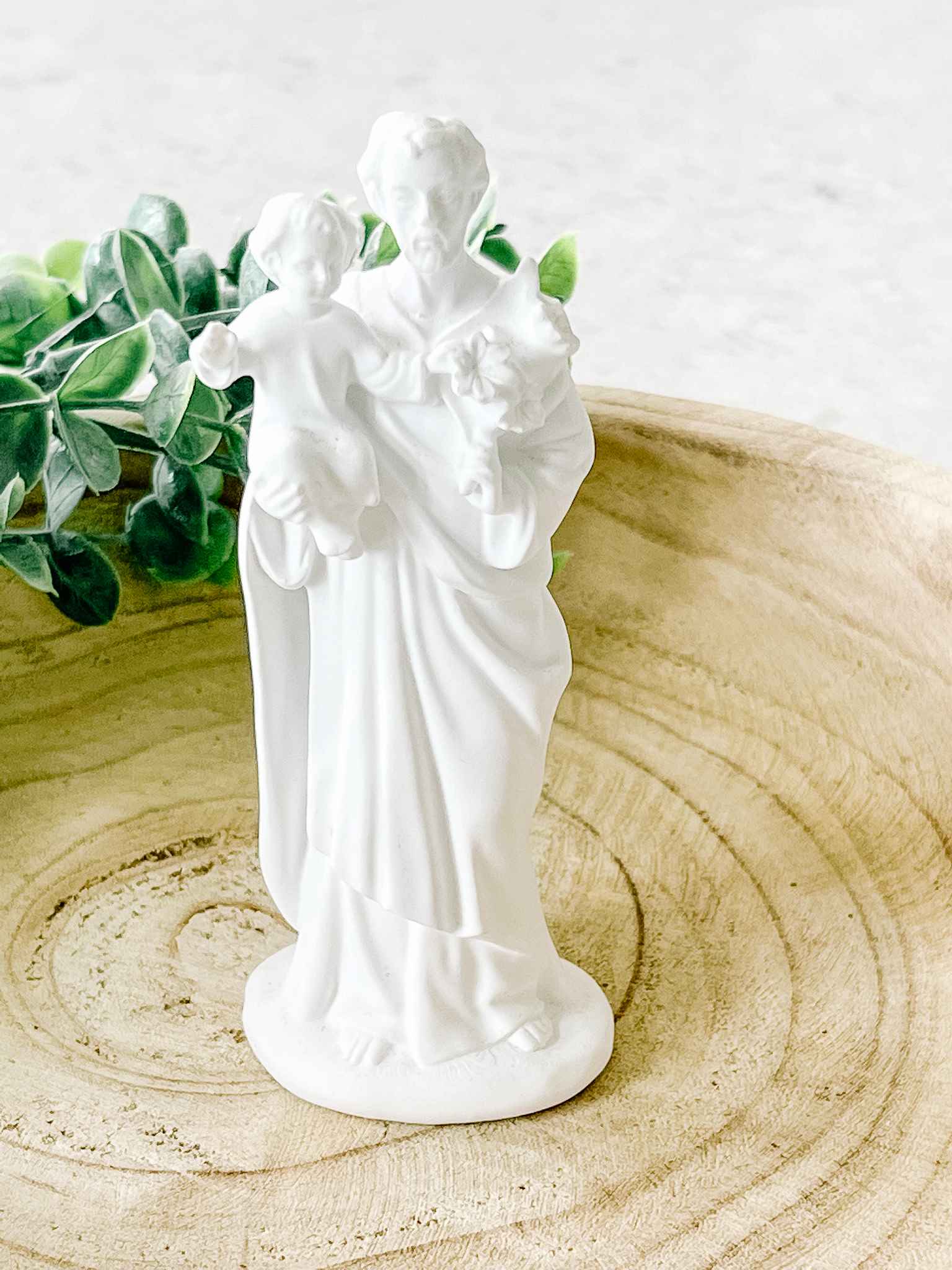 Saint Joseph Statue - Patron Saint of Workers & Families - Religious Home Decor for Catholic Gifts, Prayer Altar & Garden Statuary