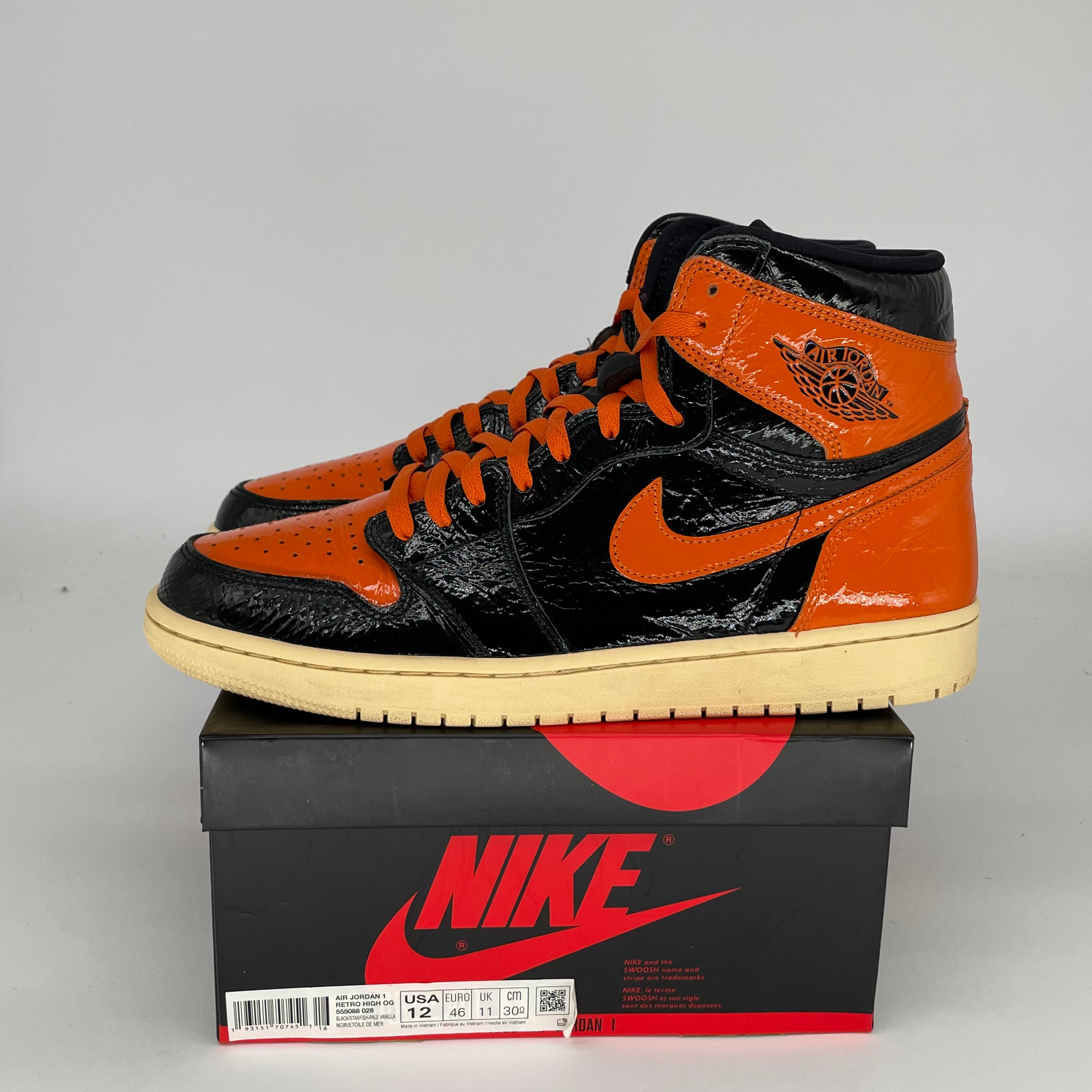 AIR JORDAN 1 SHATTERED BACKBOARD 3.0 Retro High OG Basketball Shoes - Men's Size 12 (555088-028) - Perfect for Streetwear, Sneaker Collecting and Basketball Games