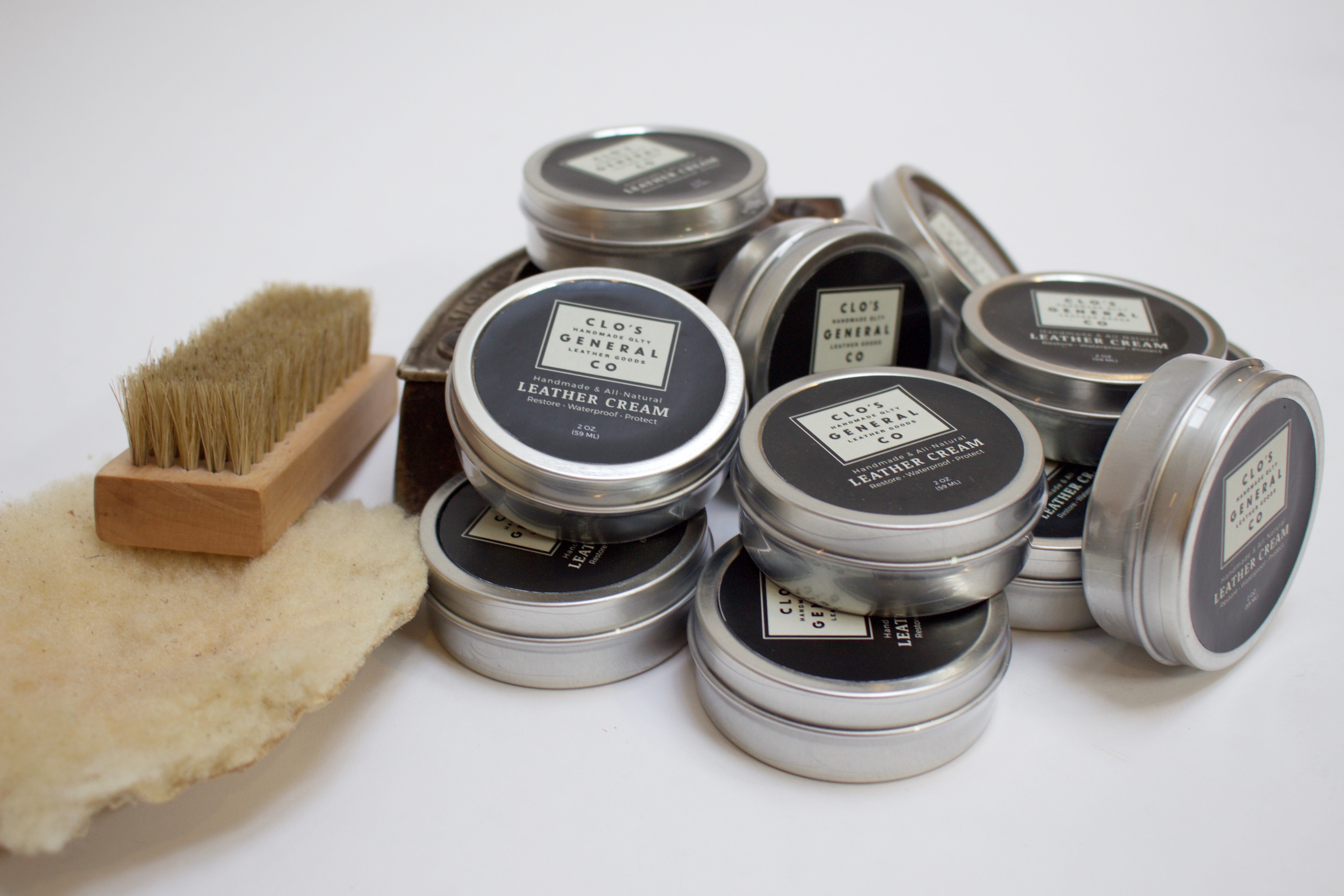 Premium Leather Conditioner & Protector - Restore & Protect Leather Bags, Shoes, Jackets & Furniture - Ideal for Car Seats, Handbags & Sofas