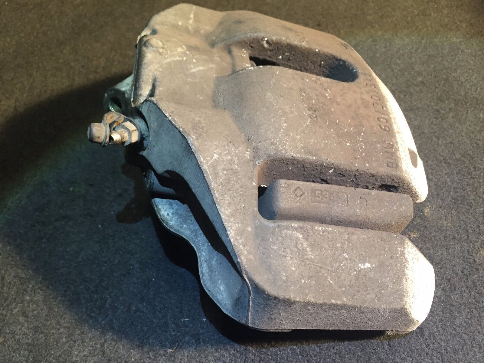 2002-2005 BMW 745i 745li E65 E66 Front Left Brake Caliper - OEM Replacement Part for Smooth Braking Performance | Perfect for Daily Commuting & Highway Driving