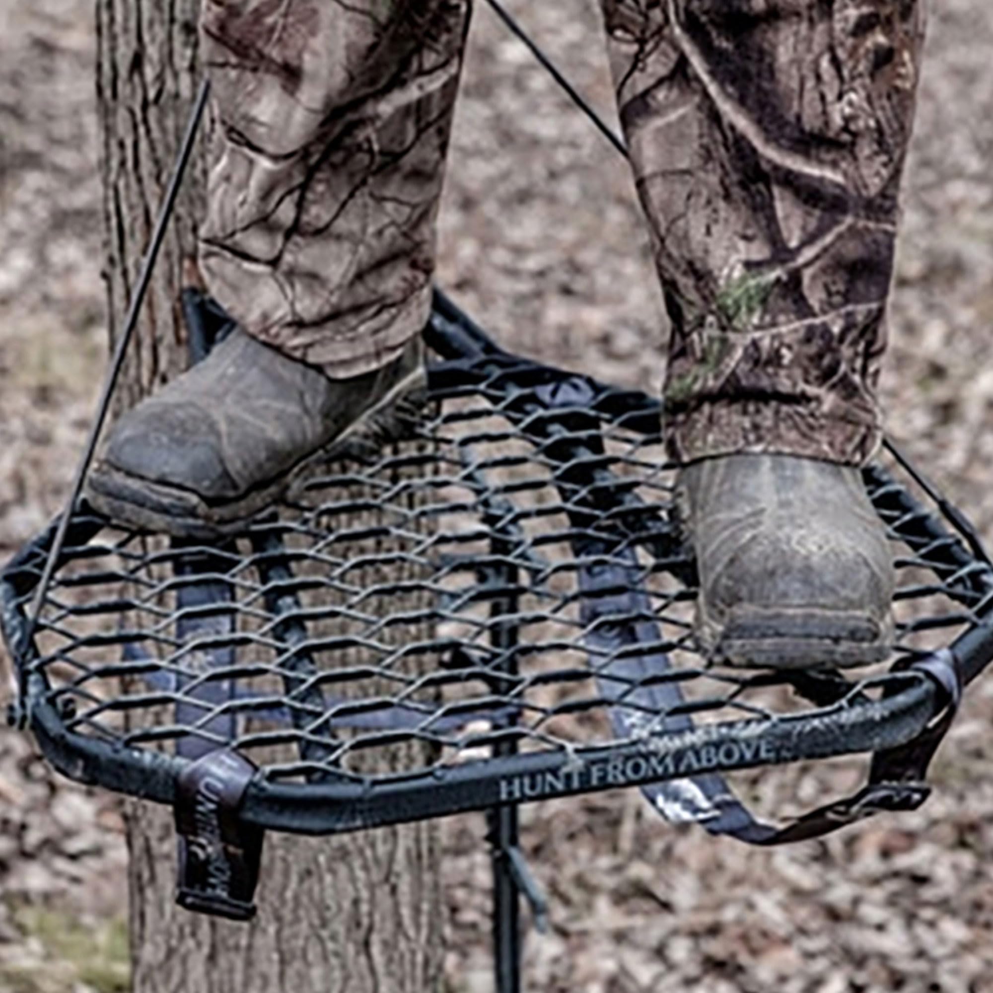 Adjustable Steel Hang-On Hunting Tree Stand for Deer - Lightweight & Secure for Bow & Rifle Hunting in Woods or Fields