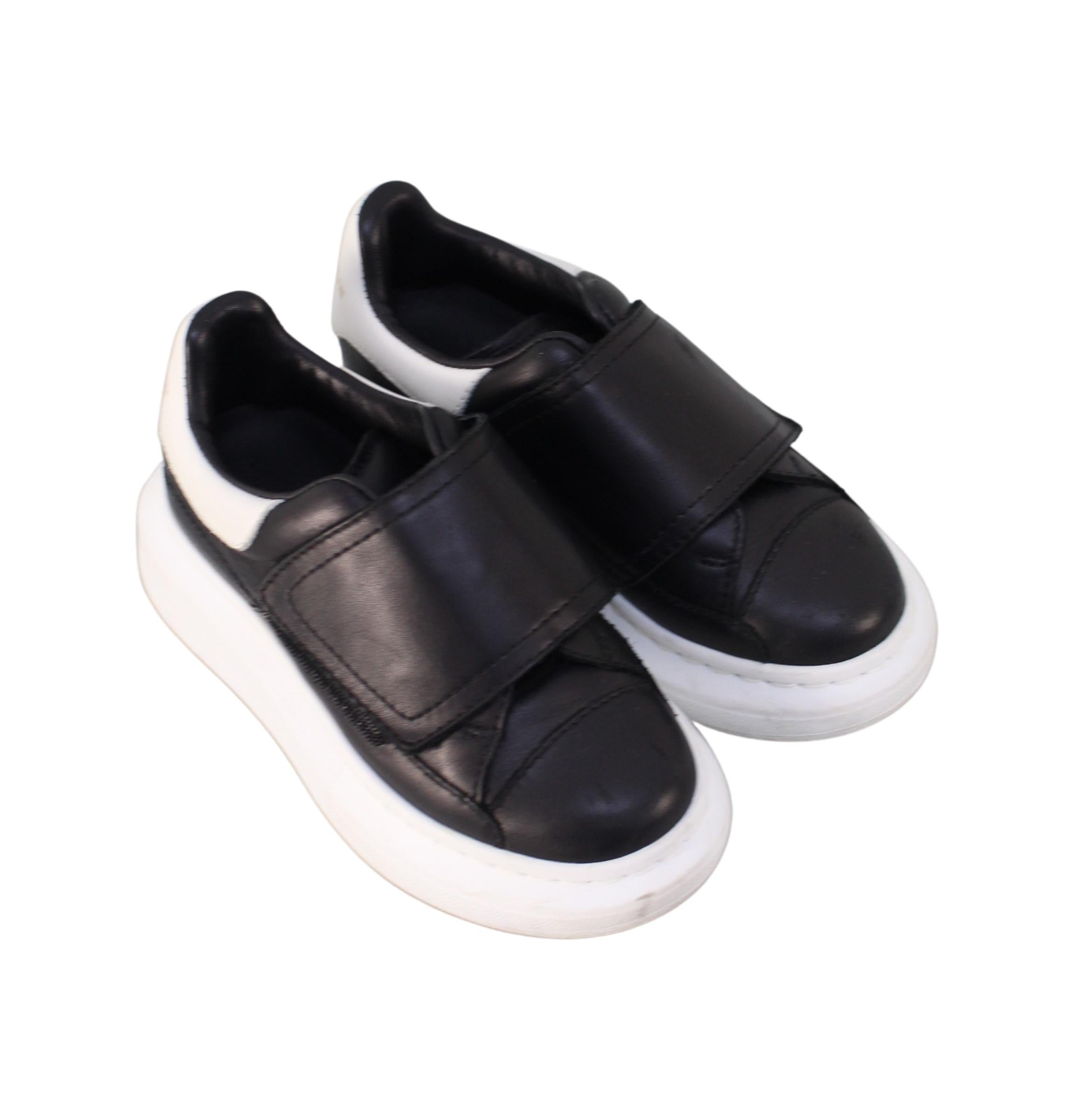 Alexander McQueen Sneakers for Kids Size 4T (EU26) - Stylish & Comfortable Toddler Shoes for School, Play & Everyday Wear