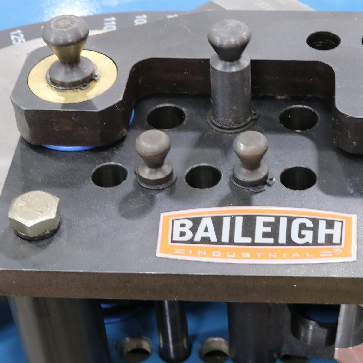 Baileigh Industrial BA9 1006768 Manual Tube Bender RDB 050 - Heavy Duty Metal Pipe Bending Tool for DIY, Automotive, and Plumbing Projects