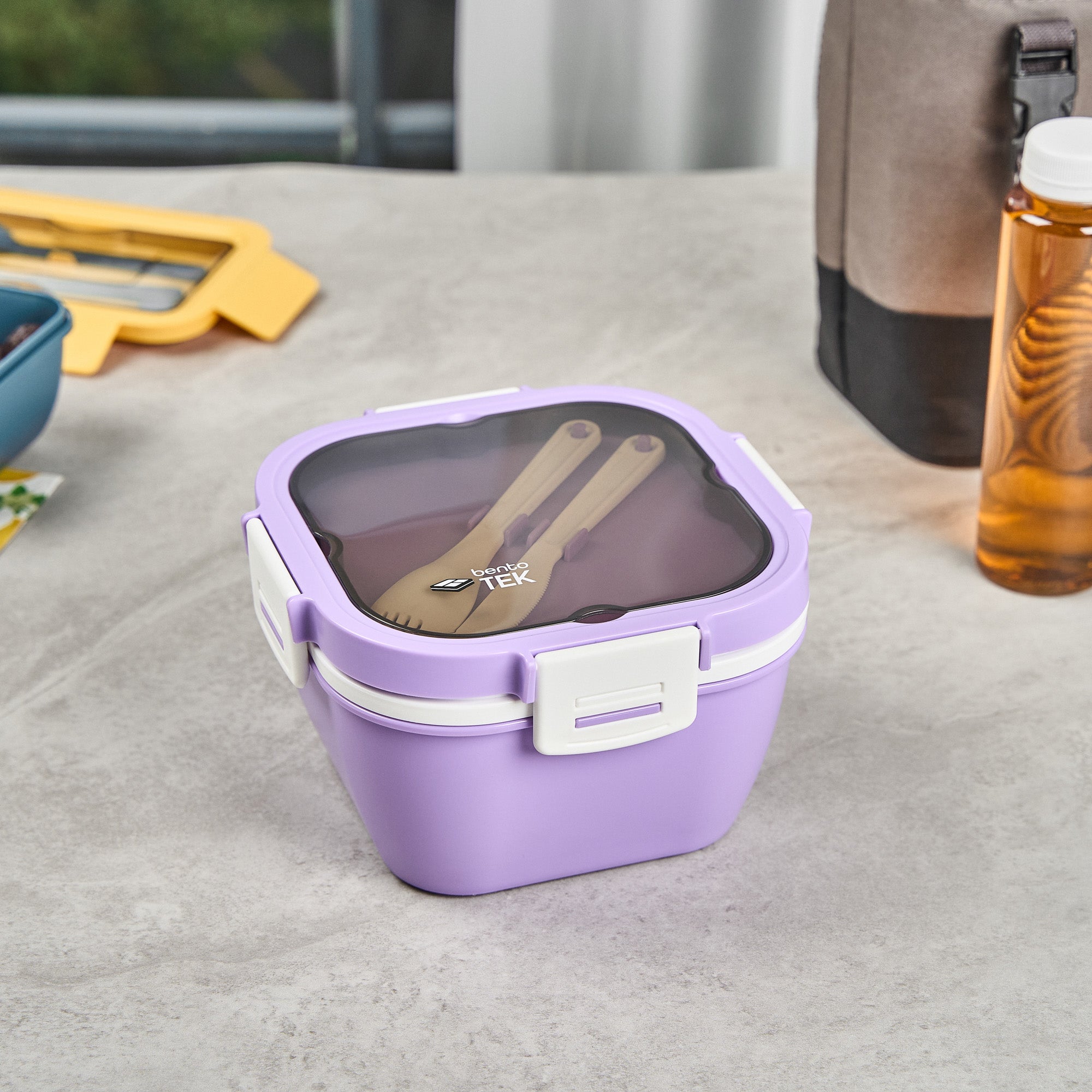 Bento Tek 58 oz Purple and White BPA Free Lunch Box with Fork & Knife - Microwave Safe, Reusable Food Container (7.25