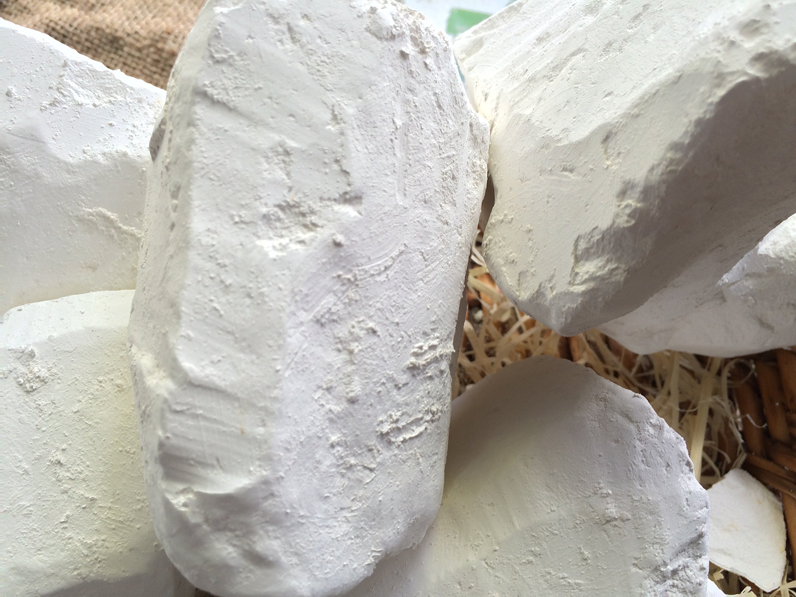 Natural Edible Chalk Chunks for Eating - 8 oz (220g) | Non-Toxic, Calcium-Rich Snack for Kids & Adults | Perfect for Baking, Cooking, and Creative Food Decorations
