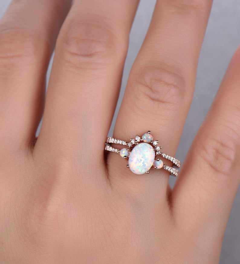 Stunning Women's White Fire Opal Engagement Ring Set with Three Stones - Perfect for Proposals, Anniversaries & Special Occasions
