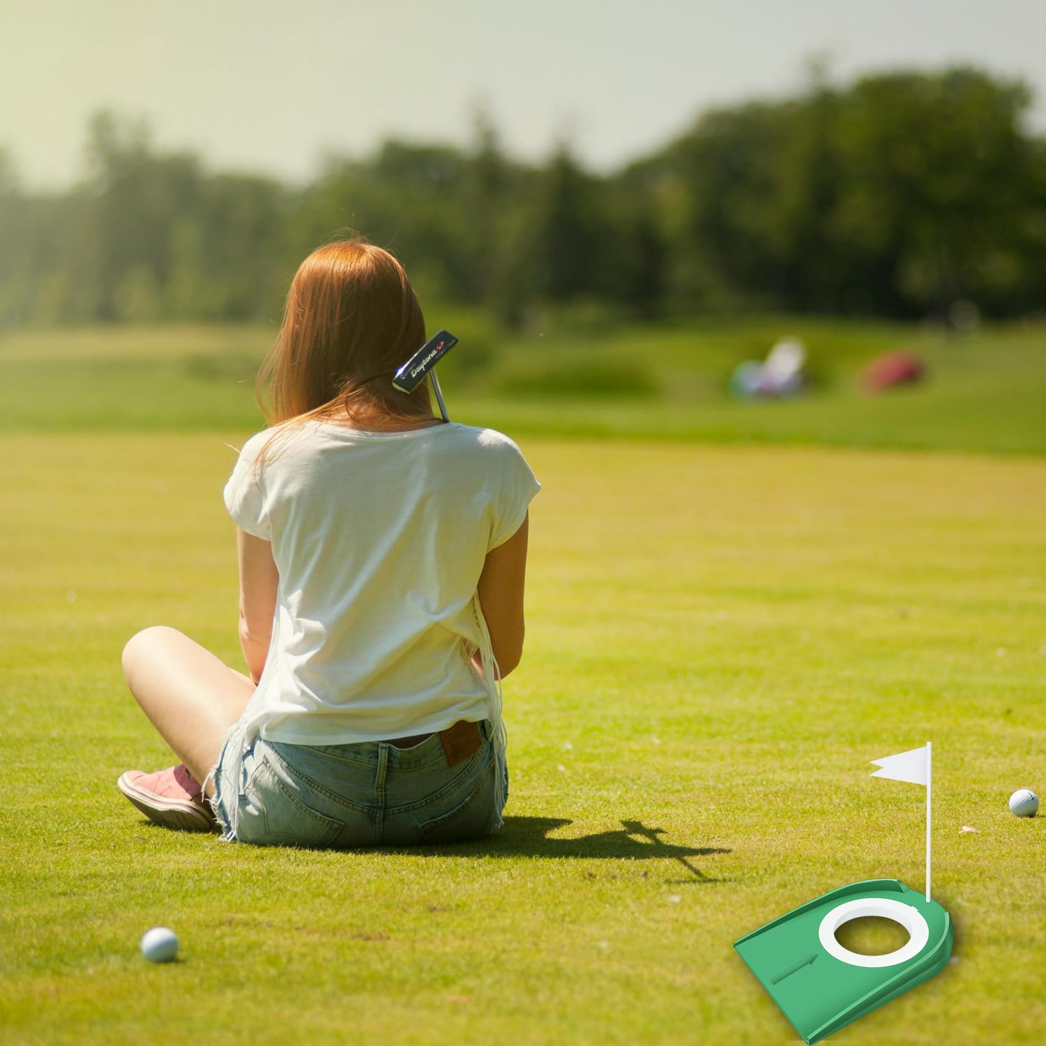 Premium Golf Putting Cup with Flag - Indoor/Outdoor Practice Training Aid for Improved Putting Accuracy | Perfect for Home, Office, or Backyard Golf Practice
