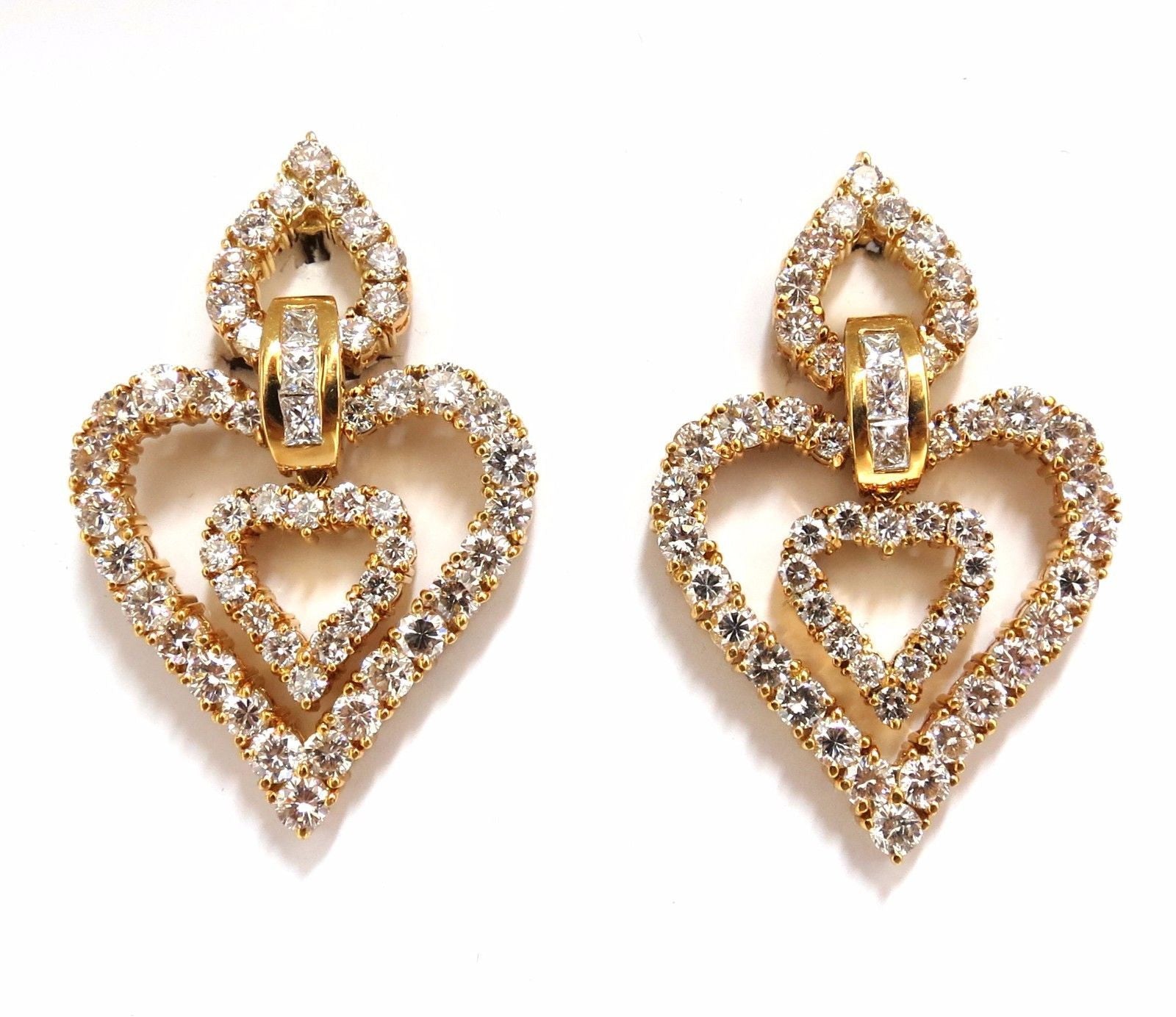 10.00ct Natural Baguette & Round Diamond Heart Dangle Earrings in 18K Gold - Elegant Jewelry for Weddings, Anniversaries & Special Occasions