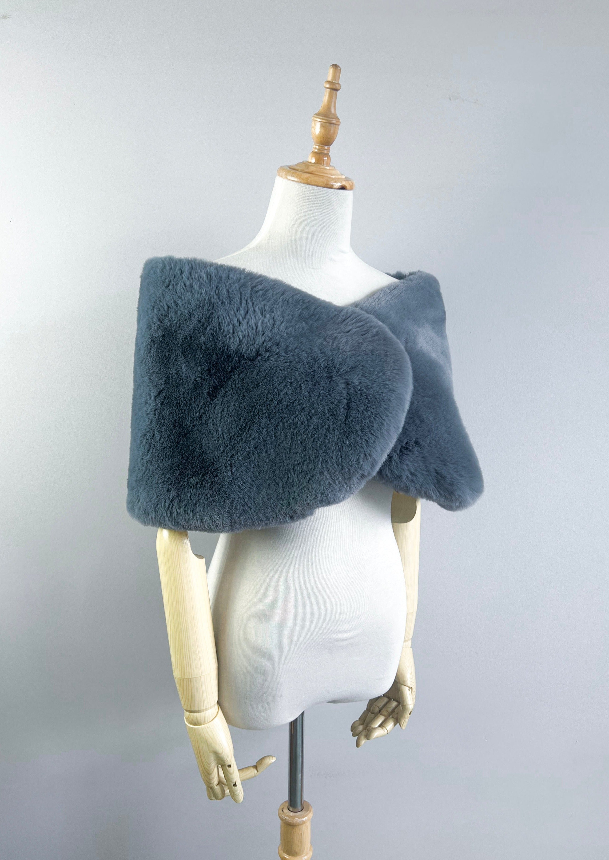 Luxury Grey Fur Wrap Shawl - Serena Gry05 | Soft & Warm Winter Accessory for Women | Perfect for Parties, Weddings & Evening Events