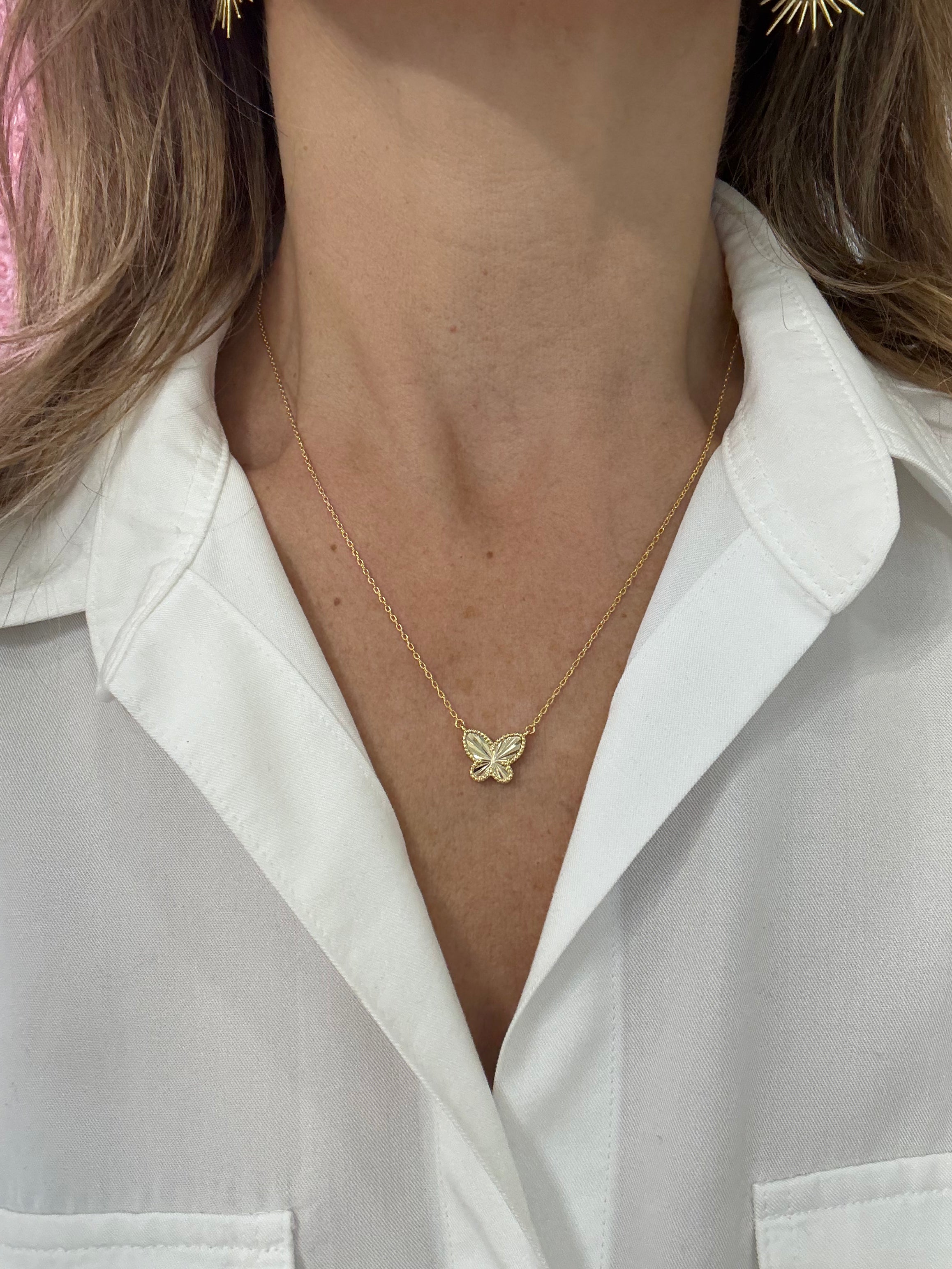 Mini Fluted Butterfly Necklace - Elegant Gold Layered Pendant for Women - Perfect for Everyday Wear, Date Nights & Gifts