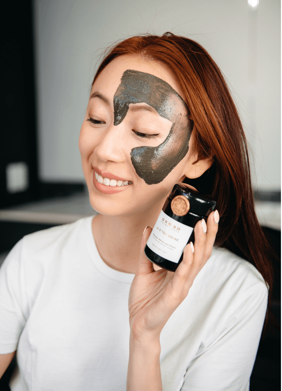 LA D’tox Noire Detox Clay Mask with Activated Charcoal & Niacinamide - Deep Cleansing & Pore Minimizing Face Mask for Acne-Prone & Oily Skin - Perfect for Spa Nights & Self-Care Routines