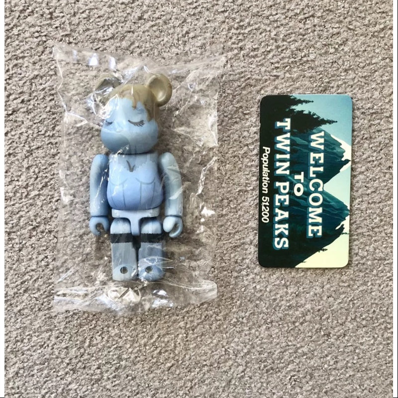 Bearbrick Series 21 HORROR Twin Peaks Laura Palmer 100% Collectible Figure - Perfect for Anime Fans, Horror Collectors & Home Decor Display