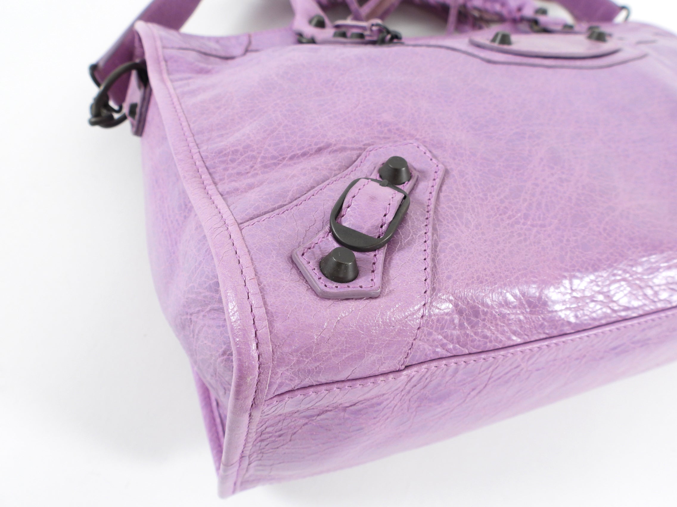 Balenciaga Classic City Medium Lambskin Handbag in Lilac Purple - Luxury Designer Shoulder Bag for Women, Perfect for Everyday Use & Special Occasions