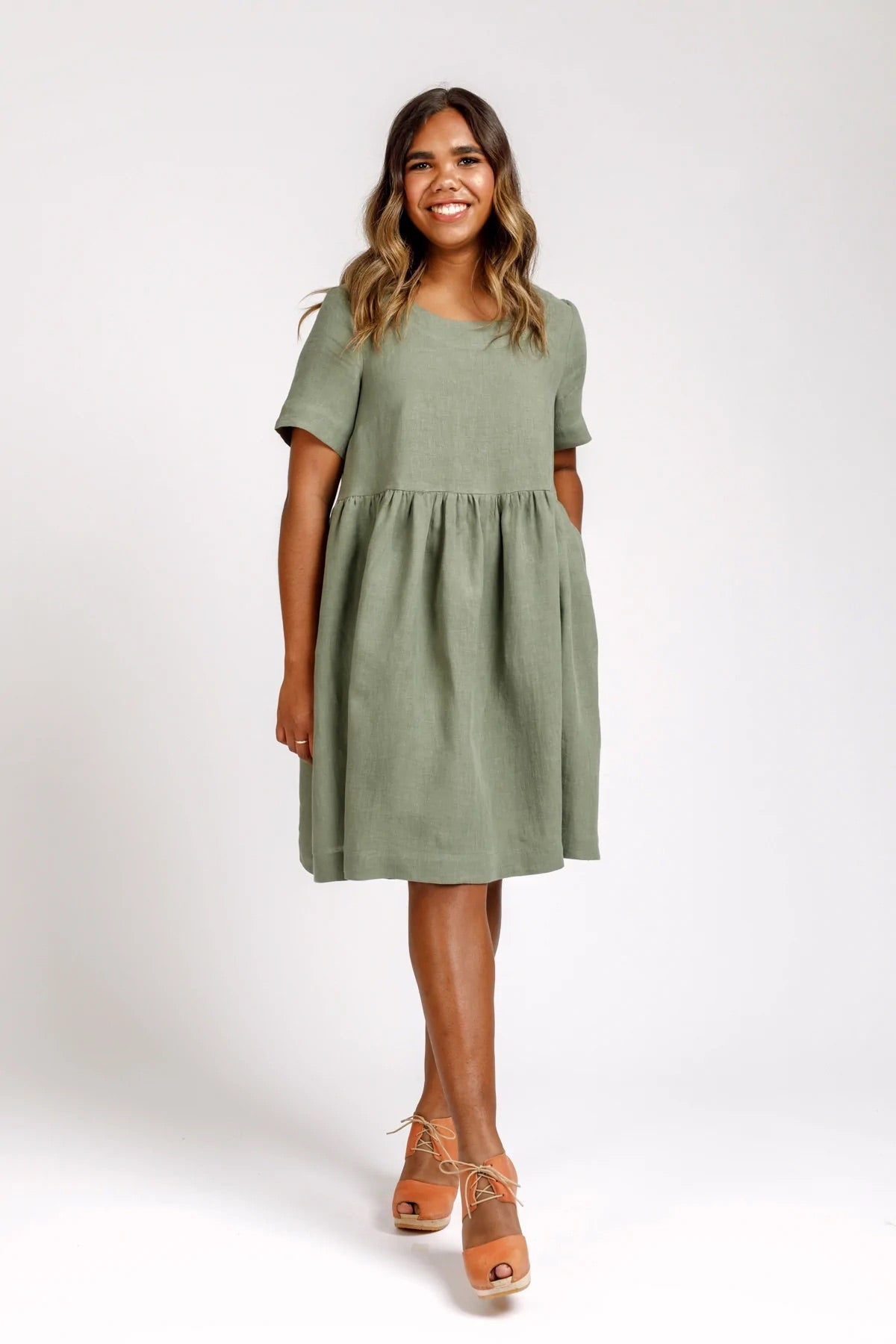 Megan Nielsen Protea Capsule Wardrobe Sewing Pattern - DIY Women's Dressmaking Project for Minimalist Wardrobe & Sustainable Fashion Lovers