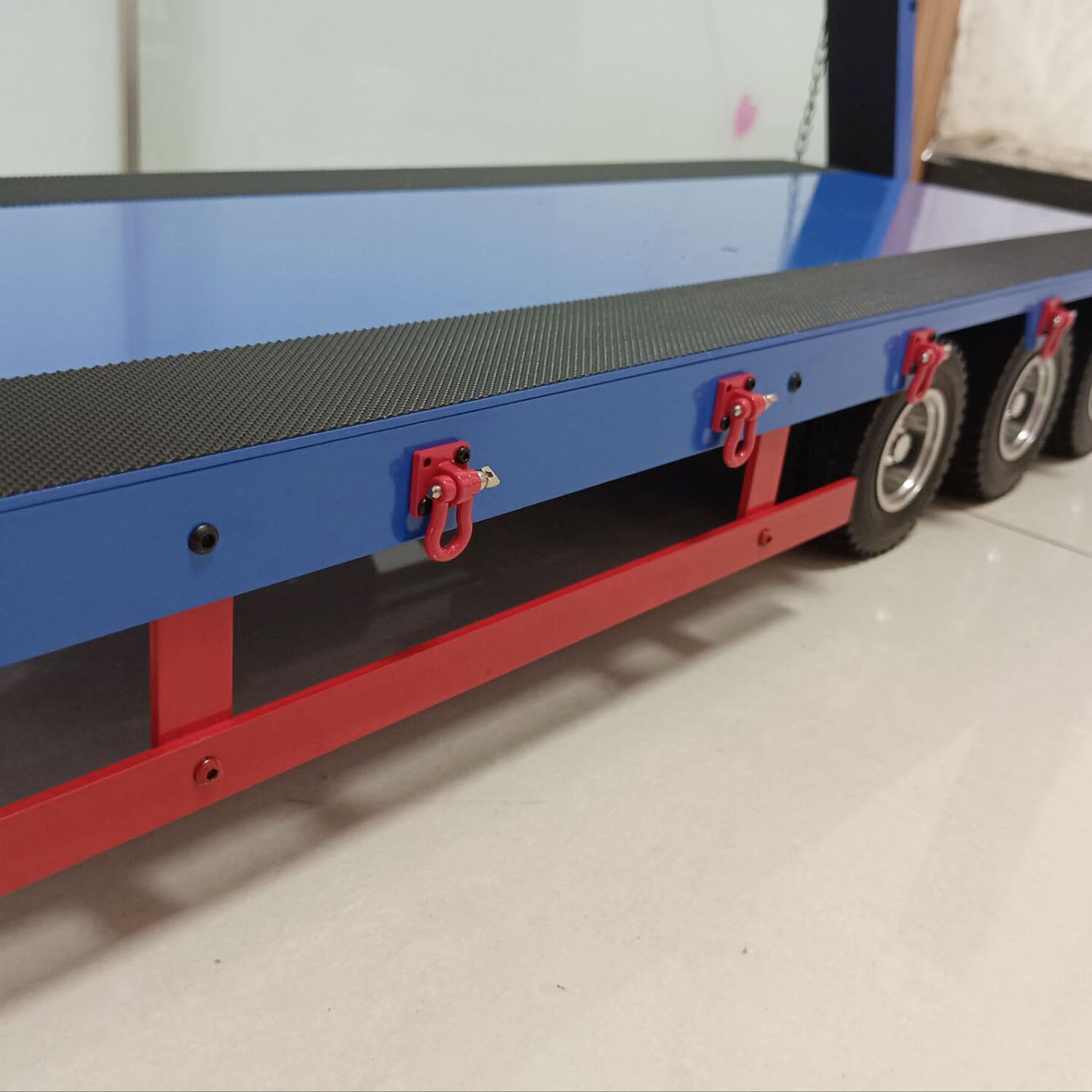 1/14 Scale RC Tractor Truck Metal 3-Axle Semi Trailer - Remote Control Car Accessory for Simulation & Hobby Model DIY - Perfect for RC Construction Scenes & Truck Shows