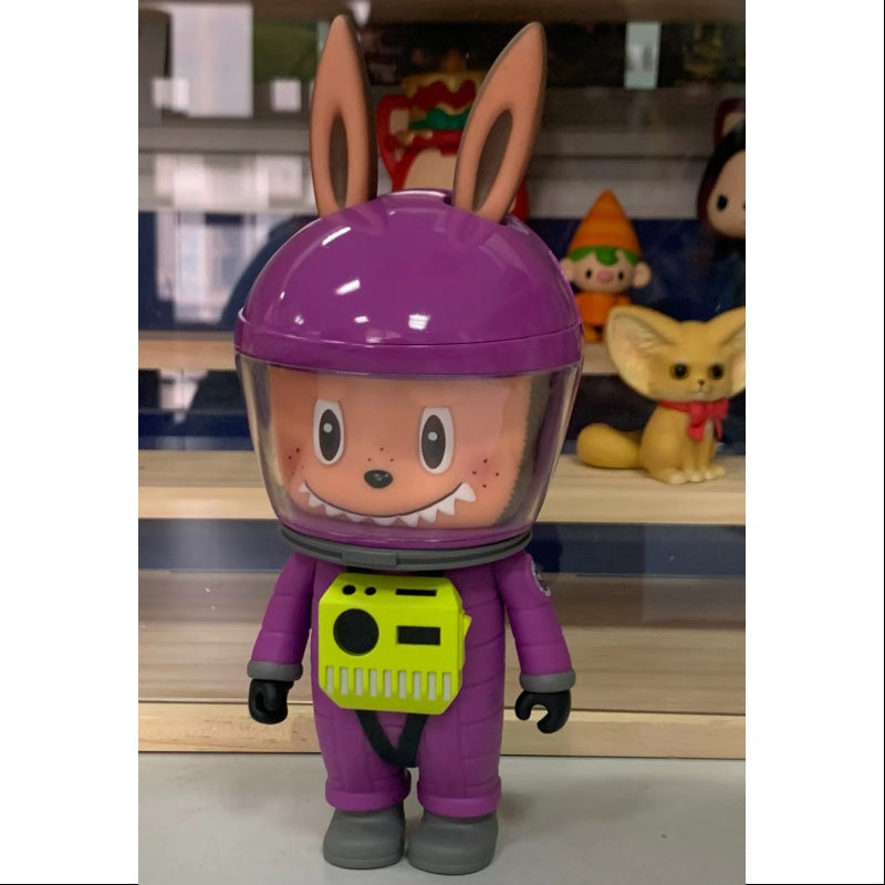 Labubu The Monsters Astronaut PAARS Purple Limited Edition 2017 - Rare Collectible Vinyl Figure for Display, Gifts & Pop Culture Enthusiasts