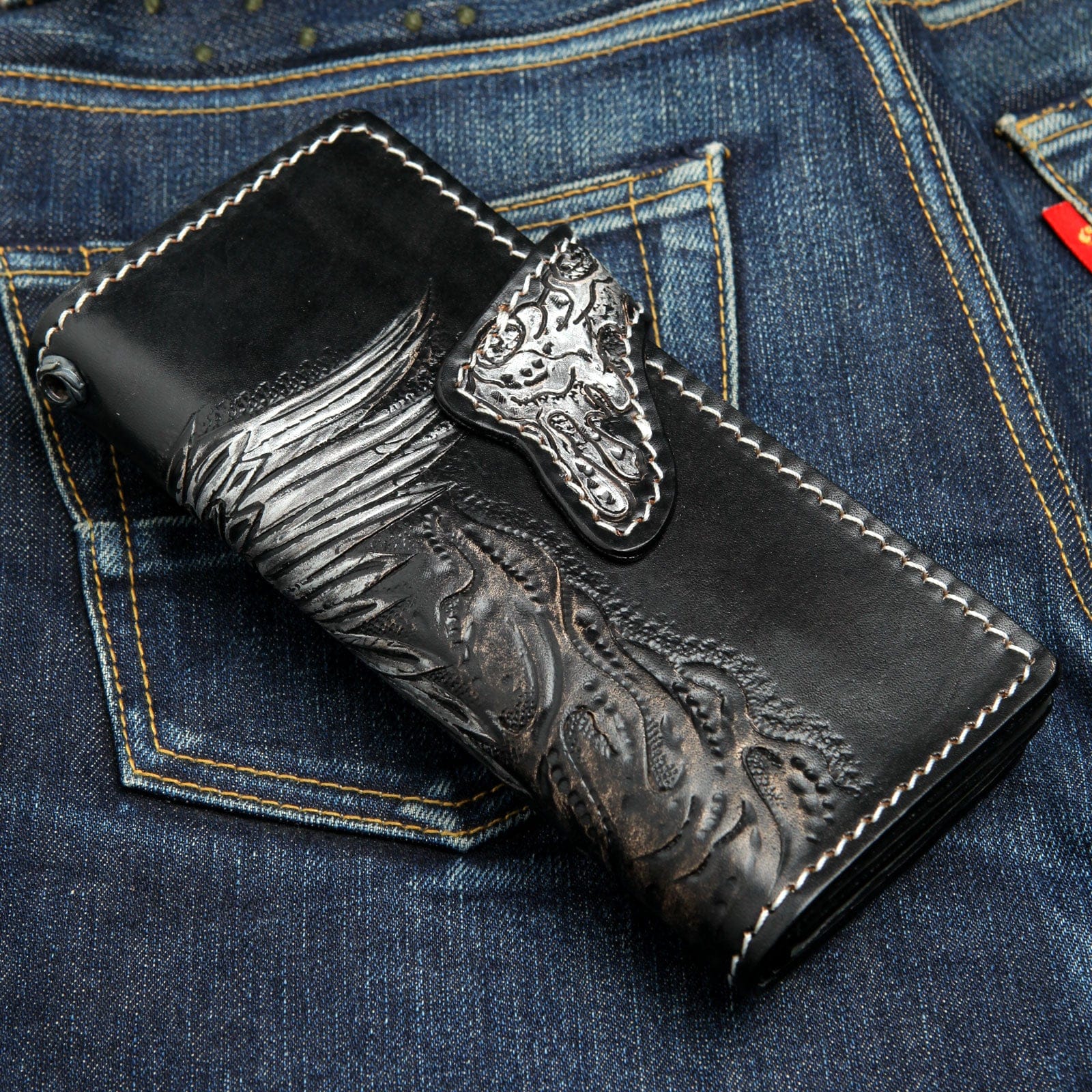 Genuine Leather Biker Wallet with Harley Indian Skull Design - Long Chain Motorcycle Wallet for Men - Perfect for Biker Rides, Motorcycle Shows & Everyday Use