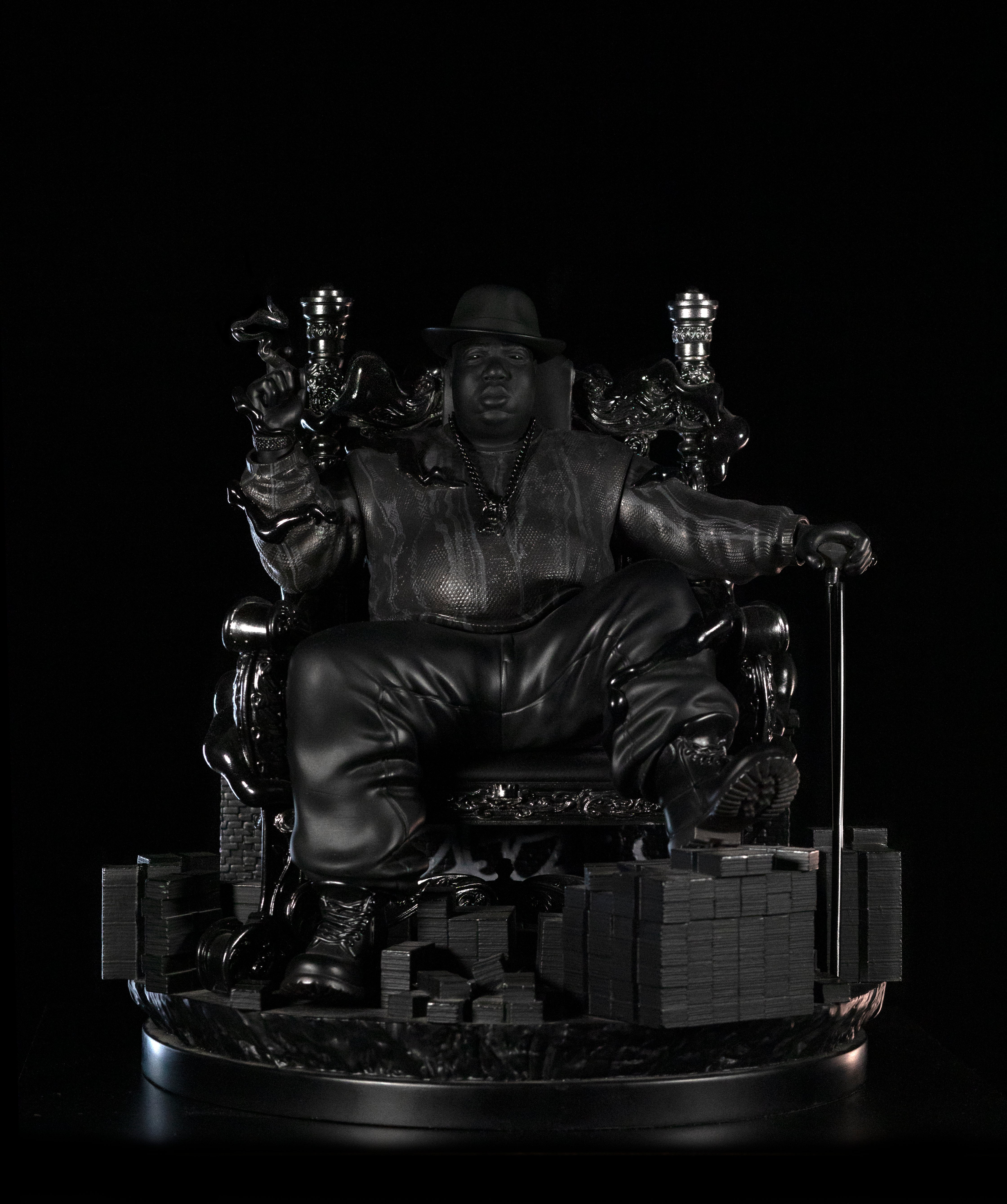 Notorious B.I.G. Blackout Version Statue - 10.5