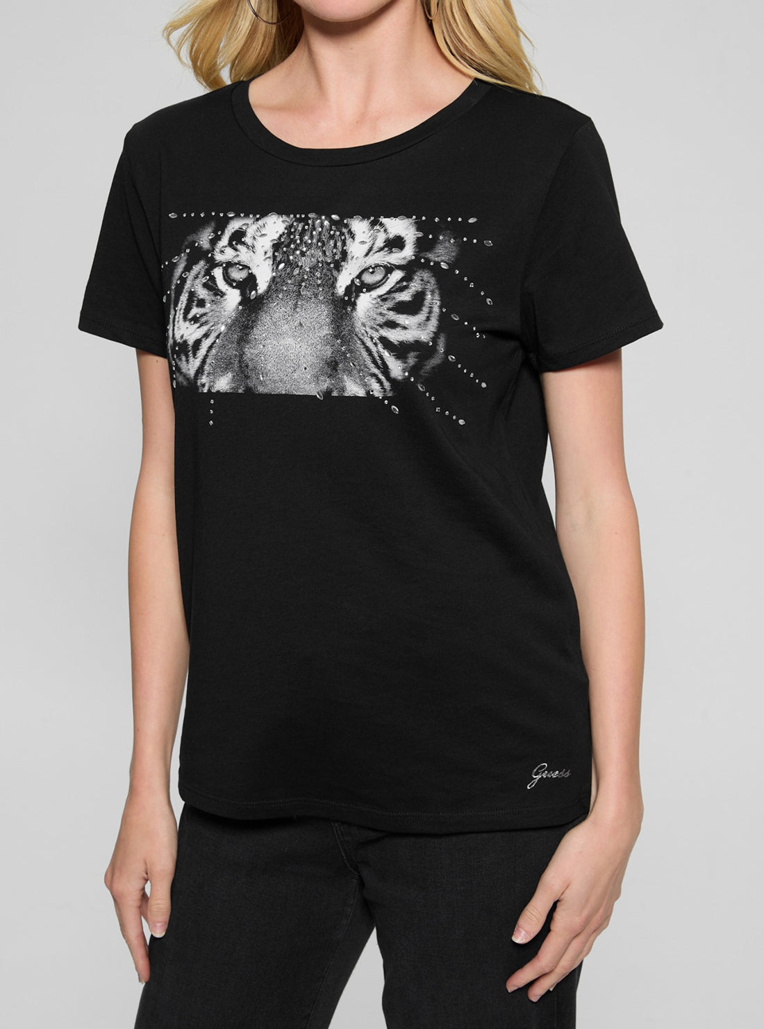 Eco-Friendly Black Tiger Eyes Graphic T-Shirt for Men & Women - Casual Wear, Street Style, and Outdoor Activities