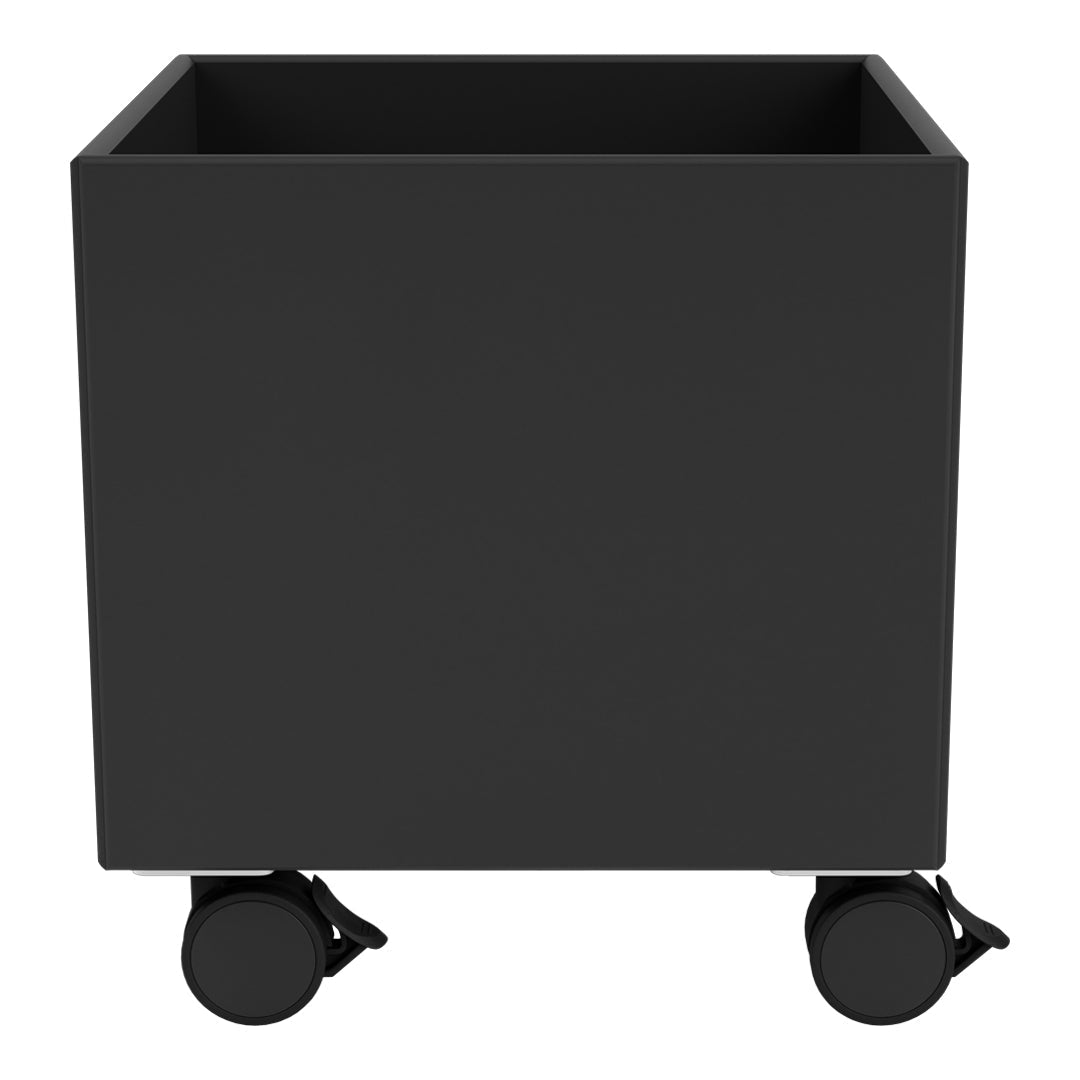 05 Black