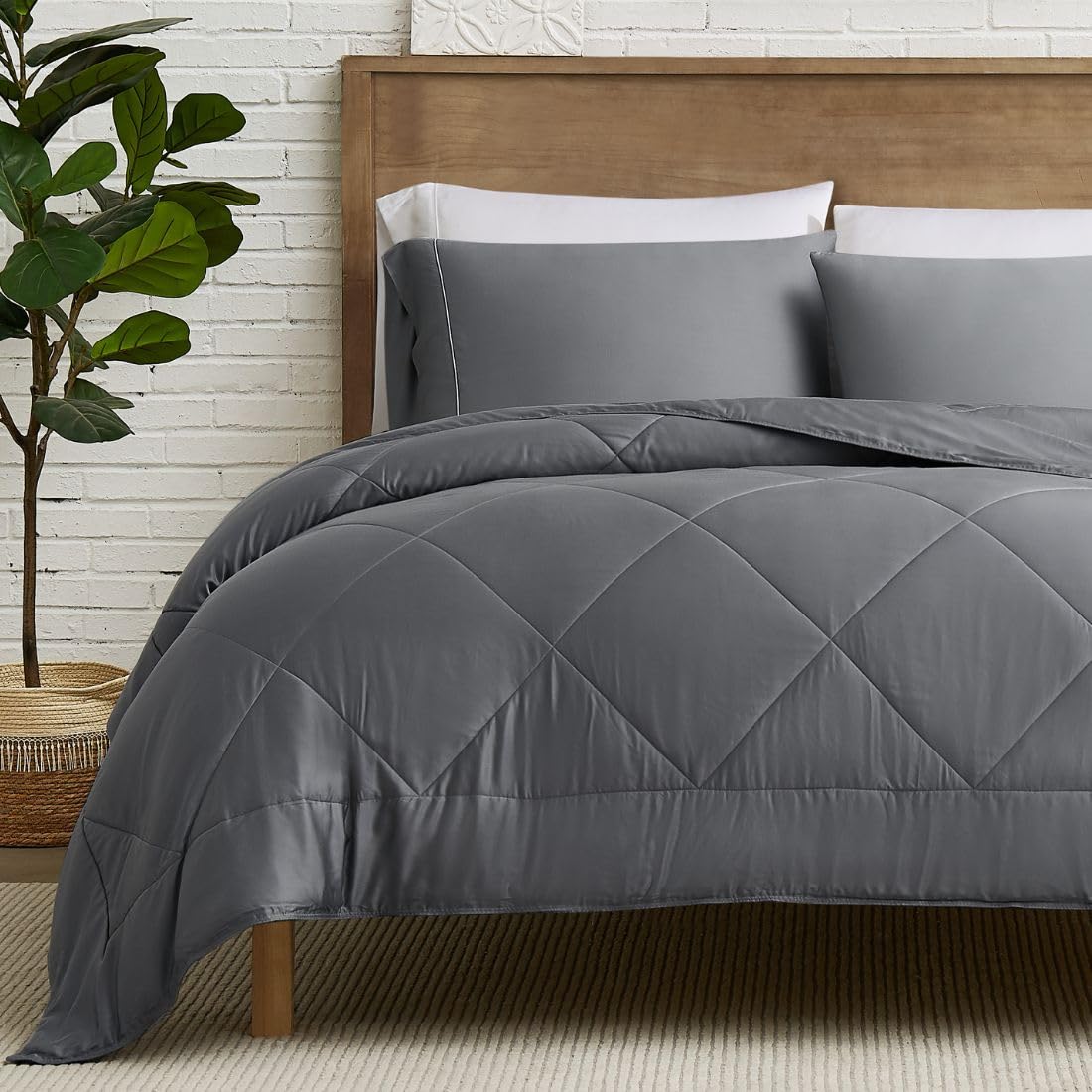 All-Season Down Alternative Duvet - 100% Bamboo Viscose, Breathable & Lightweight Comforter Set for Cozy Luxury Bedding, Easy to Wash - Perfect for Hot Sleepers & Eco-Friendly Homes