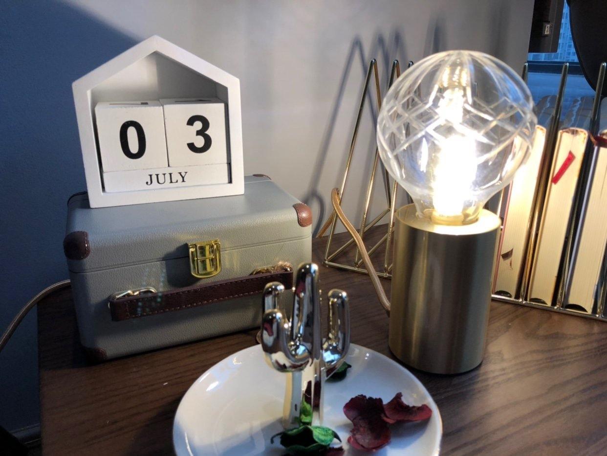 Elegant Crystal Bulb Table Lamp - Modern Home & Office Decor Lighting for Bedroom, Living Room, Study - Warm White LED Light for Cozy Ambience