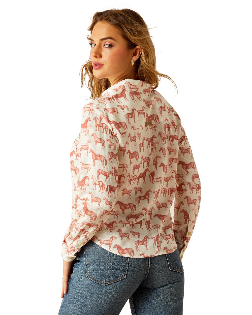 Ariat Women's Rudford Shirt - Western Style Long Sleeve Button-Up for Cowgirls & Ranchers - Perfect for Horseback Riding, Rodeos & Country Events