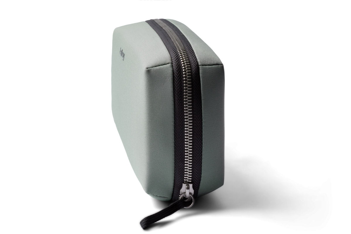 Bellroy Tech Kit - Premium Travel Organizer for Cables, Chargers & Accessories | Perfect for Business Trips, Commuting & Daily Use
