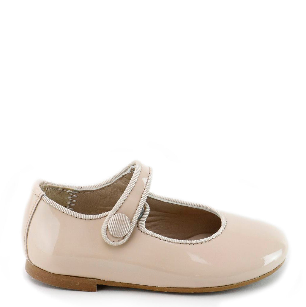 Papanatas Nude Patent Mary Jane Shoes - Women's Chunky Heel Dress Pumps for Office, Party & Formal Occasions