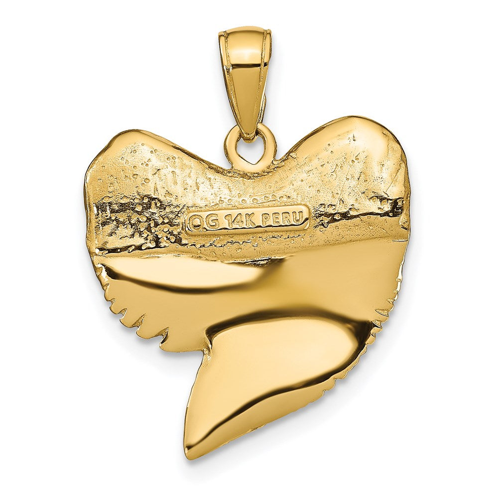 3D Shark Tooth Pendant Necklace - 18K Gold Plated Men's Jewelry for Beach Party & Outdoor Adventures