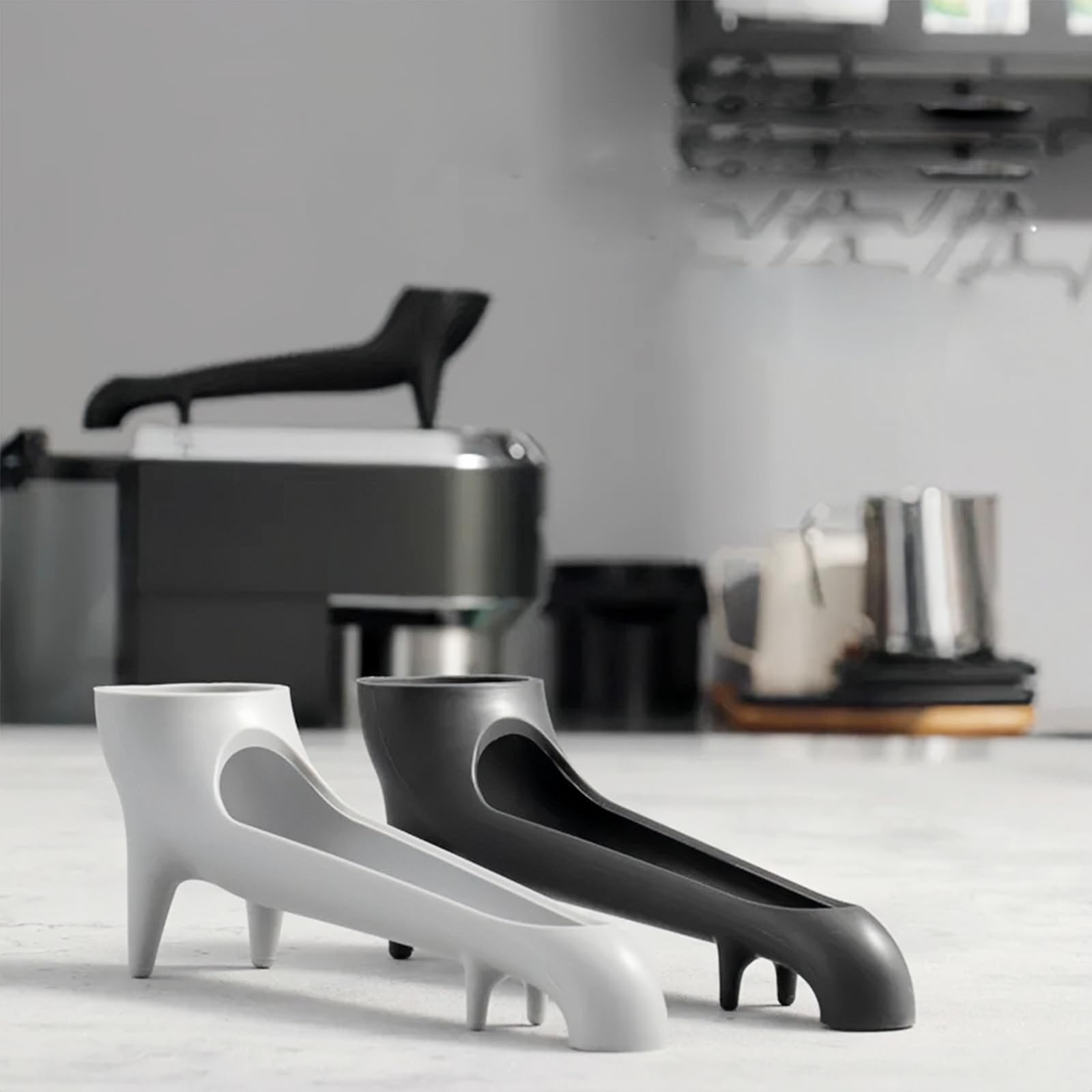 **Premium Silicone Water Tank Funnel for Breville Espresso & Coffee Machines - Food Grade, Large Capacity, Easy-Pour Design - Perfect for Home Baristas & Coffee Enthusiasts (Black)**    *(Ideal for hassle-free water refills, drip-free pouring, and maintaining clean coffee machines!)*