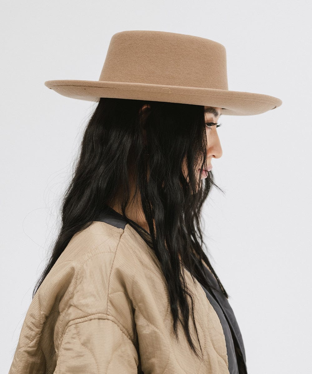 Stylish Ginger Gambler Hat for Men & Women - Vintage Western Cowboy Hat - Perfect for Halloween, Cosplay, and Country Music Festivals