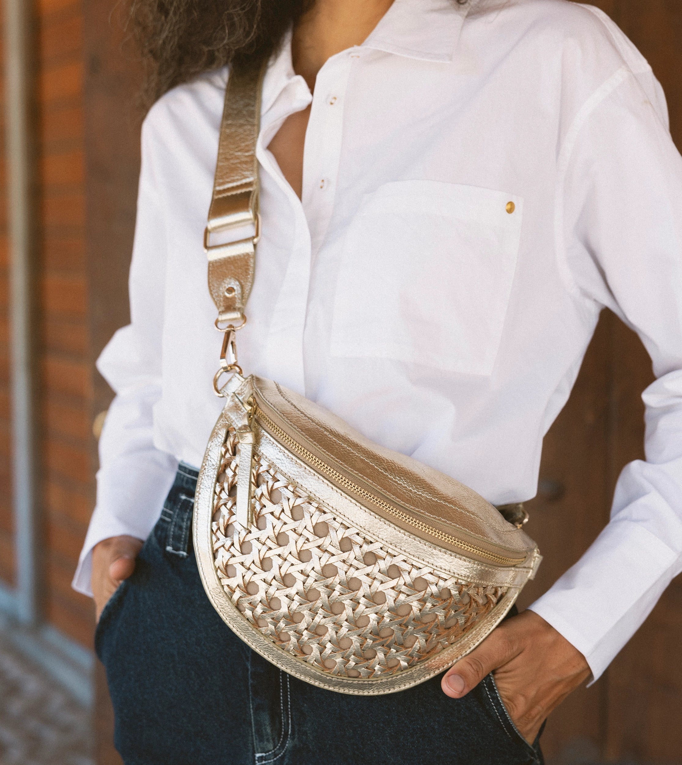 Doris Weave Crossbody Bag for Women - Elegant Gold Clutch Purse with Adjustable Strap, Perfect for Parties, Date Nights & Evening Events