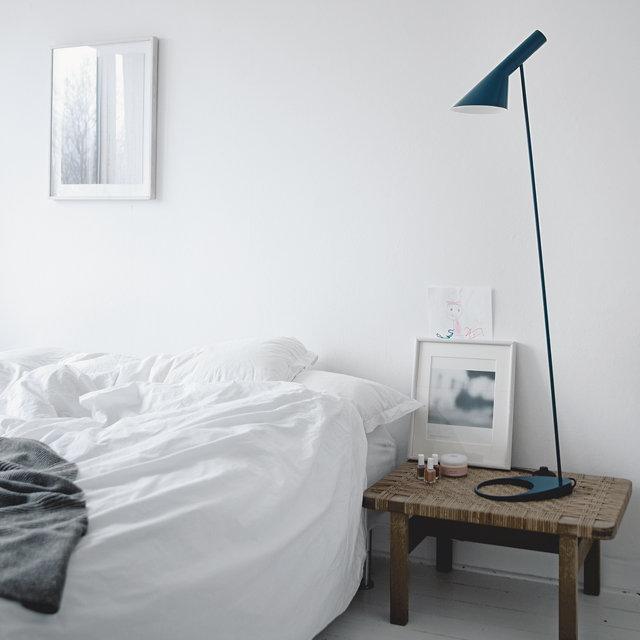 Arne Jacobsen Floor Lamp by Louis Poulsen | Modern Scandinavian Lighting for Living Room, Bedroom & Office | Dimmable LED Design for Home Decor