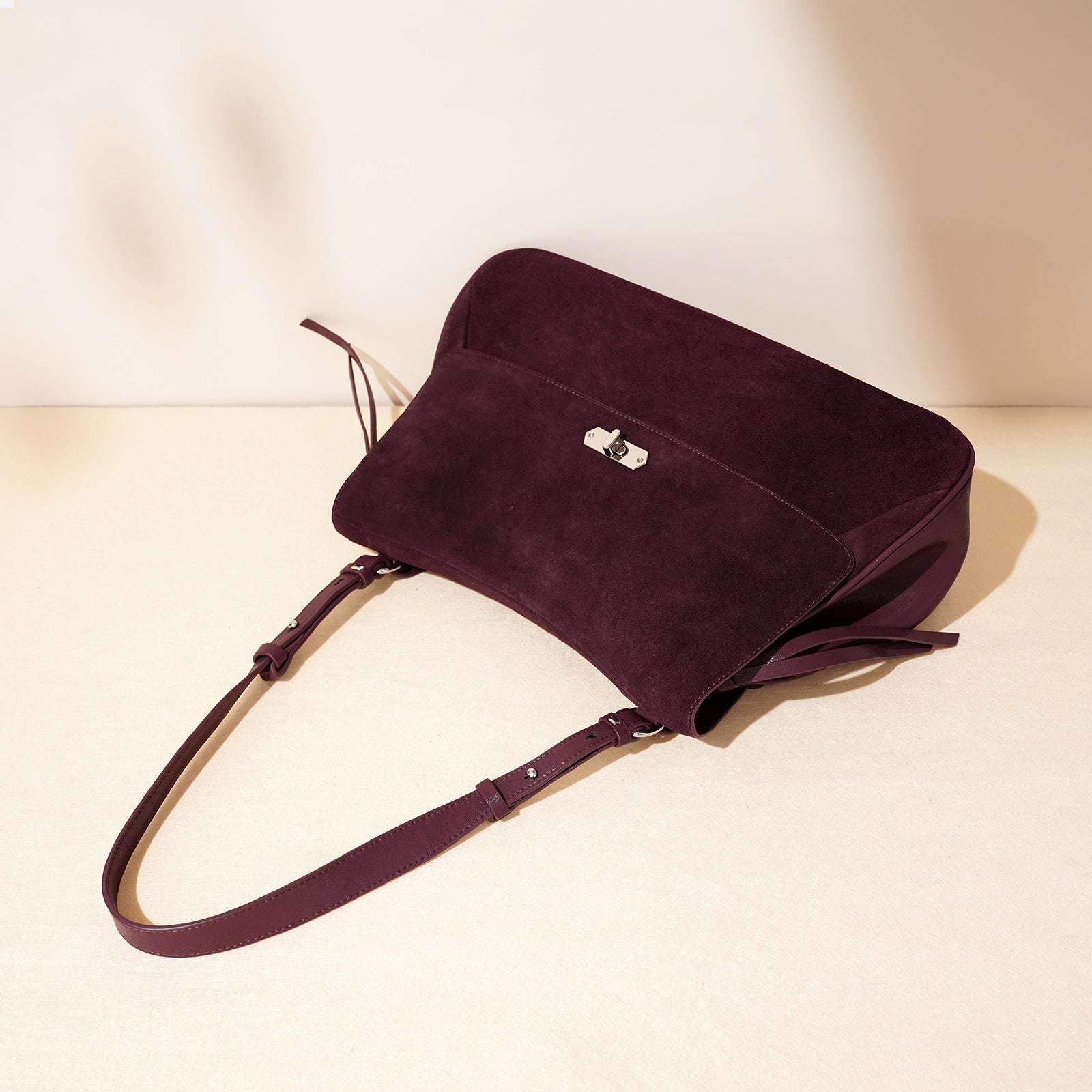 Sleek Minimalist Shoulder Bag for Women - Lightweight Crossbody Purse with Adjustable Strap - Perfect for Work, Travel & Everyday Use