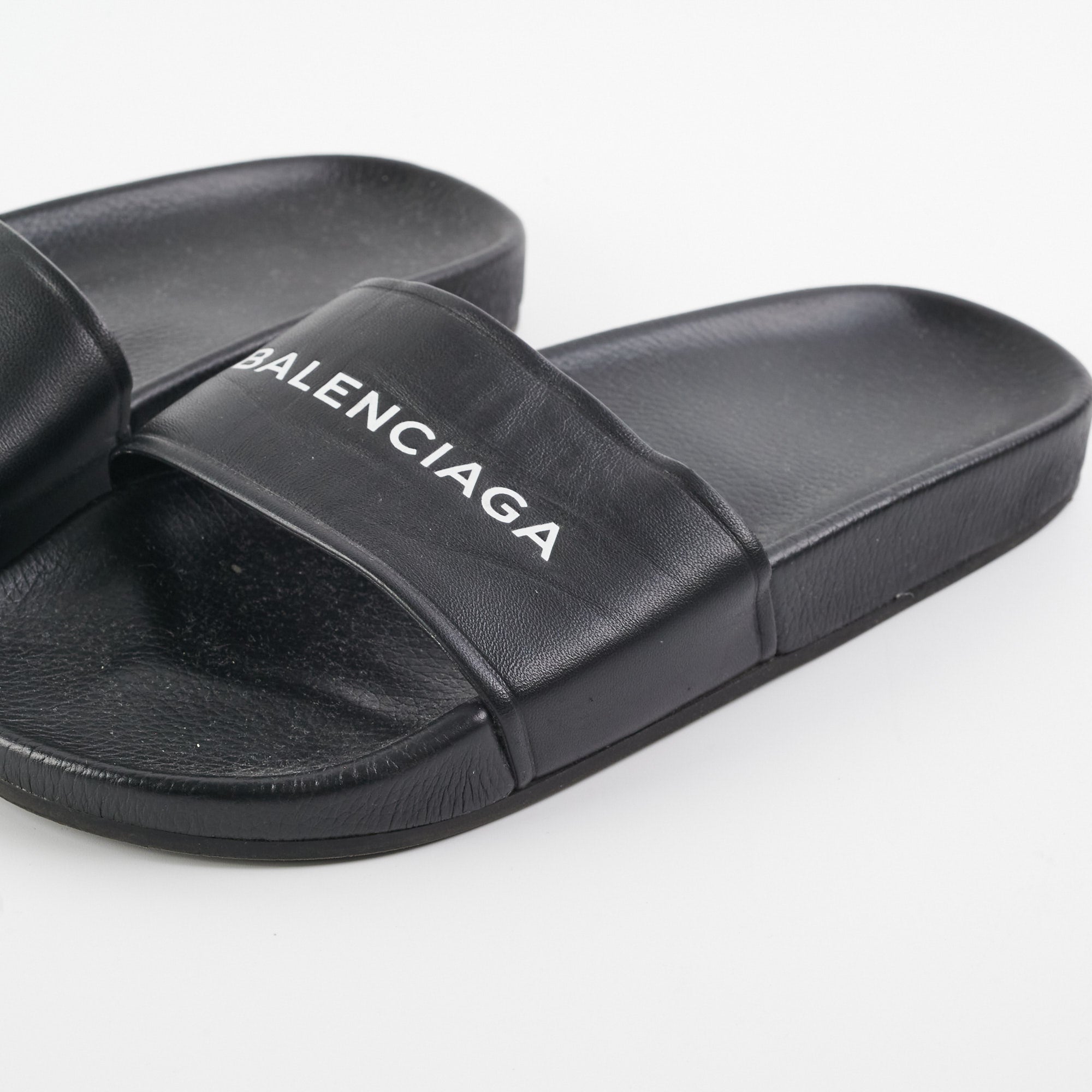 Balenciga Classic Logo Leather Slide Sandals Size 38 - Comfortable & Stylish Summer Slides for Women | Perfect for Beach, Pool, and Casual Outings