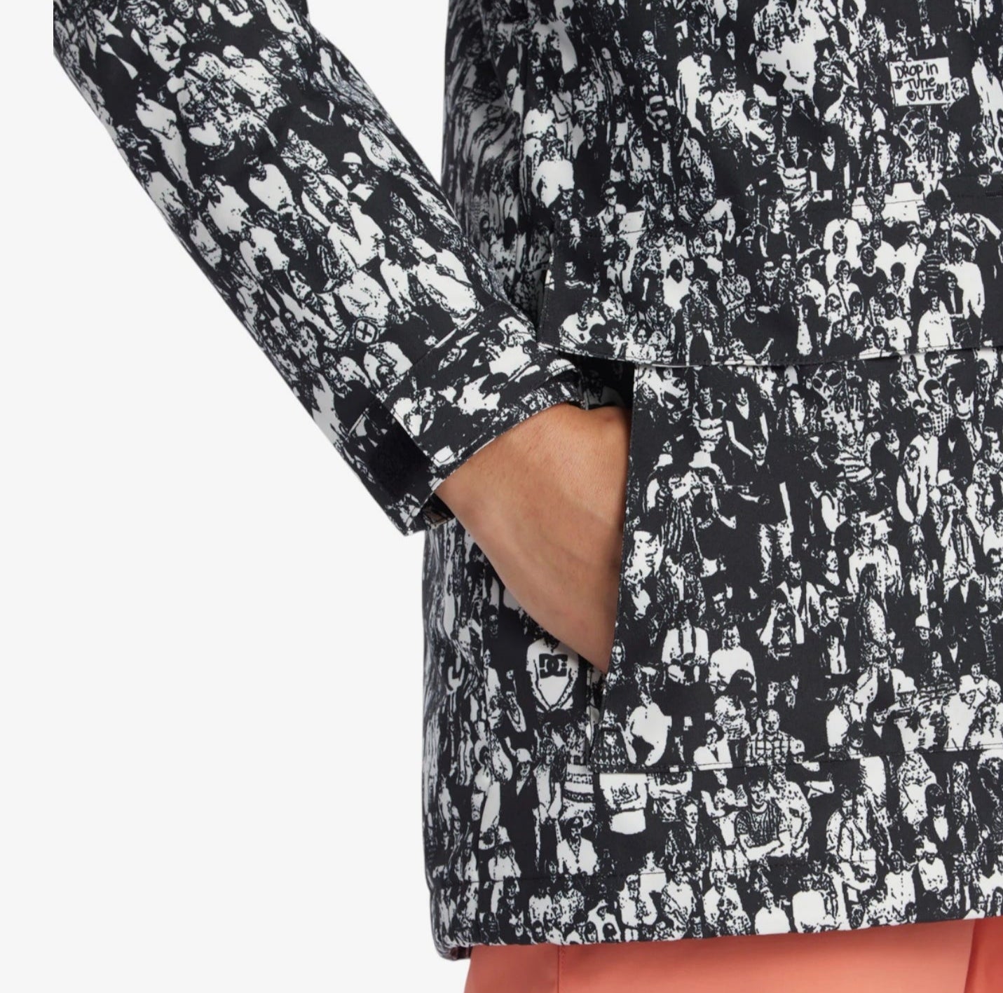 DC Women's Snow Cruiser Jacket - Black & White Print - Waterproof Winter Coat for Skiing, Snowboarding & Outdoor Adventures