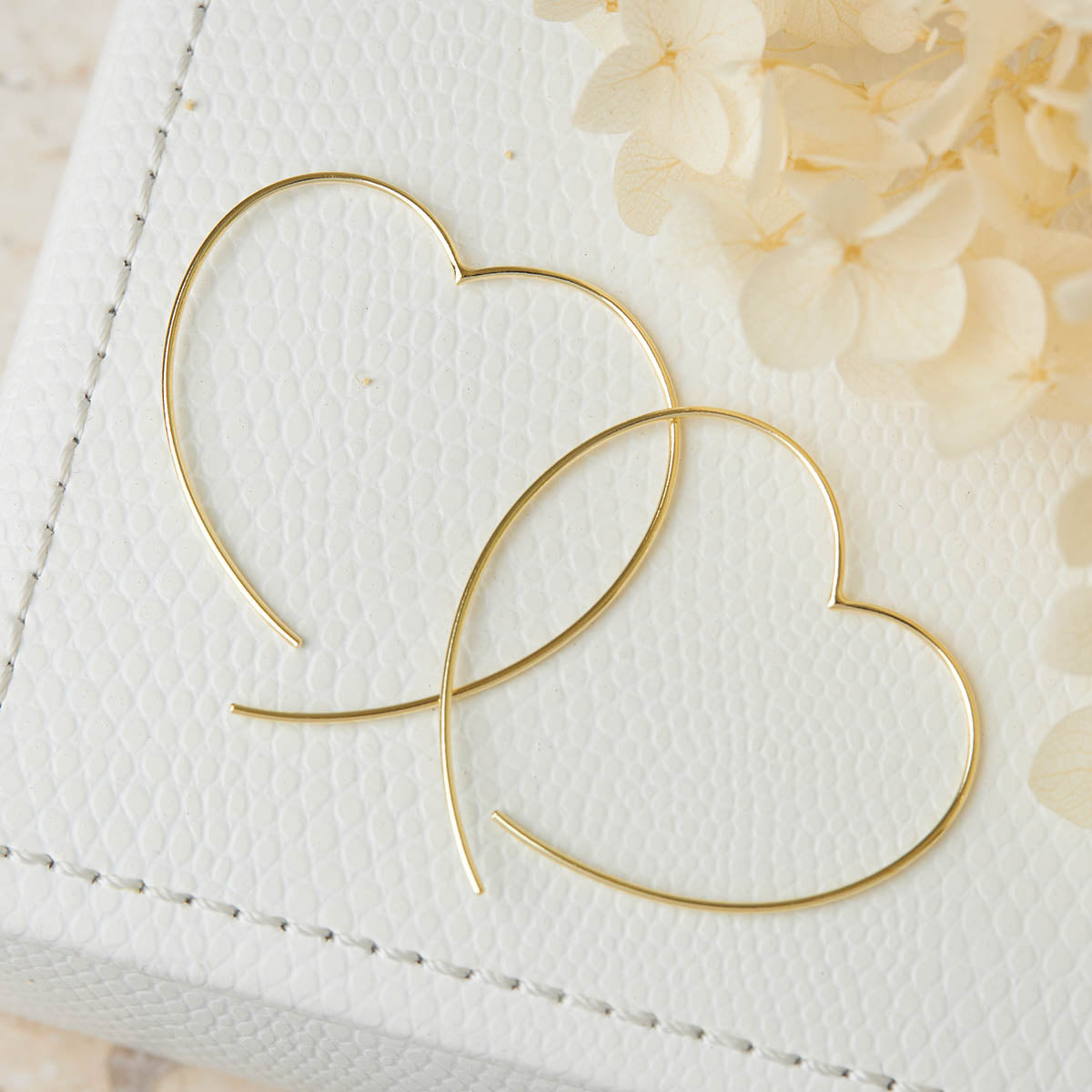 14K Gold Heart Hoop Earrings for Women - Dainty & Elegant Jewelry Gift for Valentine's Day, Anniversary or Special Occasion