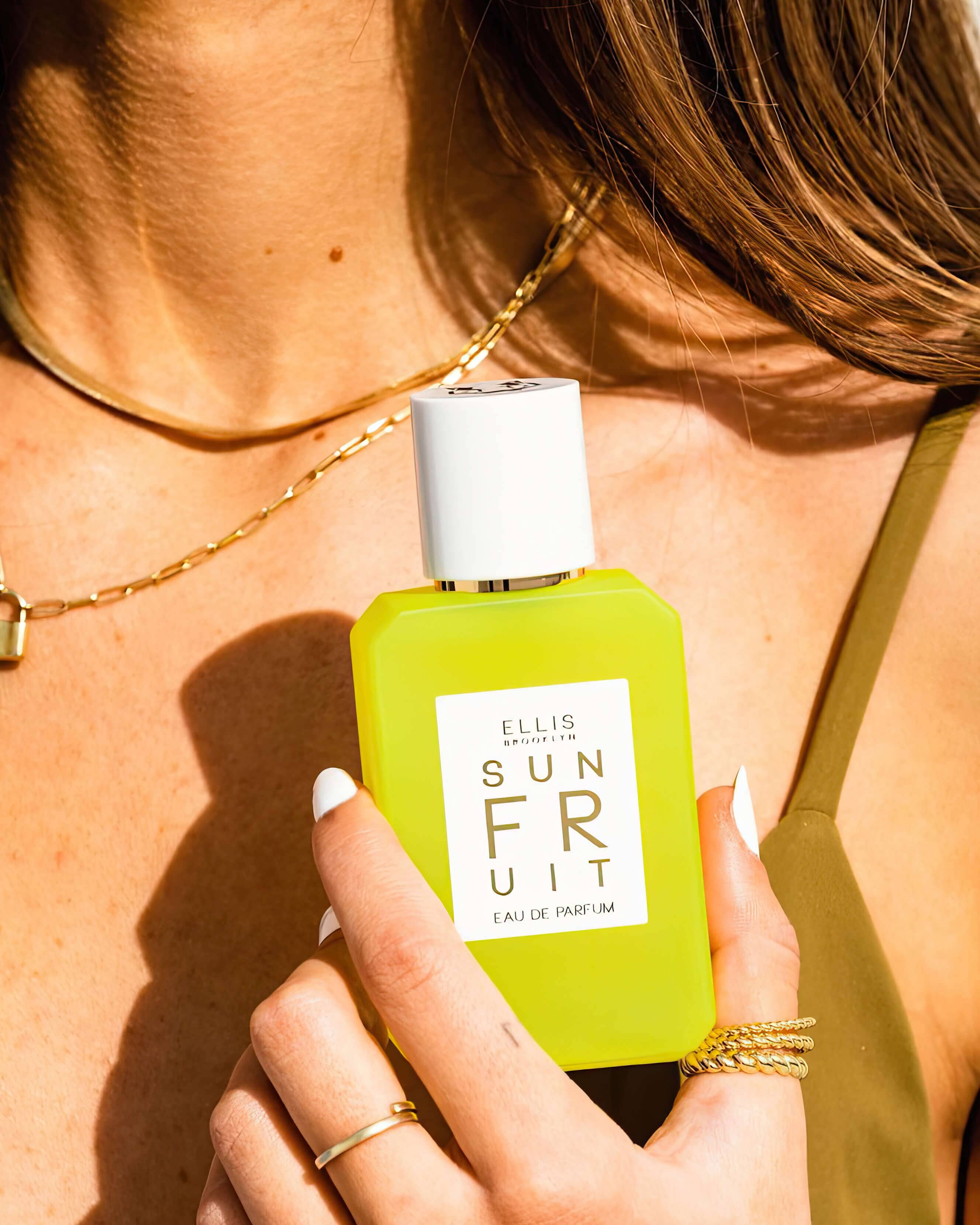 SUN FRUIT Eau de Parfum for Women - Long Lasting Floral Fruity Perfume - Perfect for Daytime Wear, Summer Evenings & Special Occasions