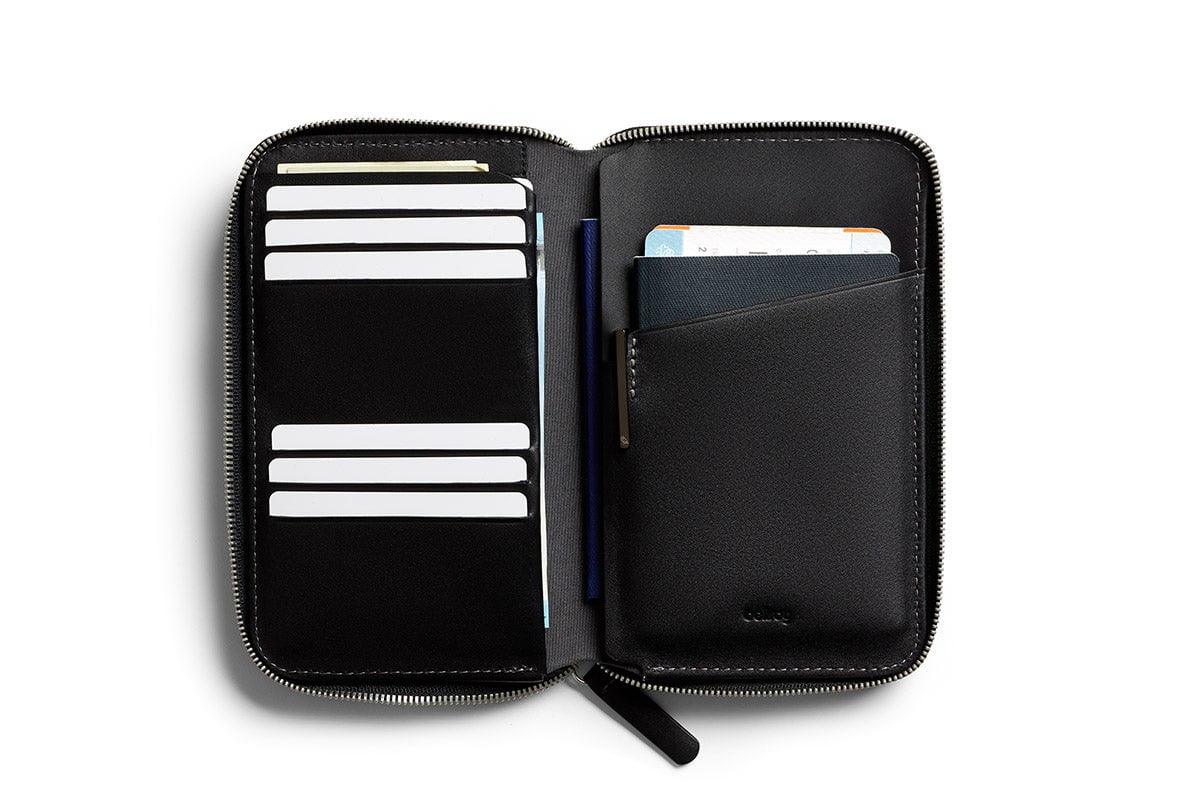 Bellroy Travel Folio Second Edition - Premium Leather Passport Holder & Travel Wallet for Men & Women - Perfect for Airports, Business Trips & International Travel