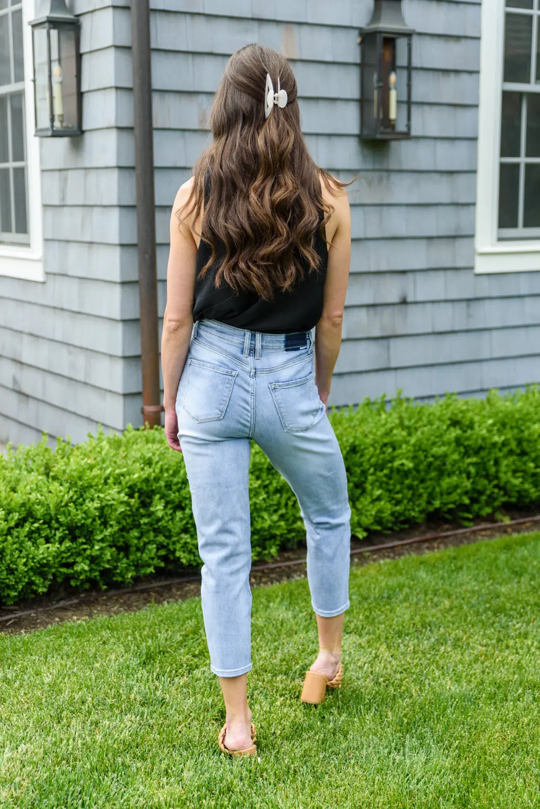 Stylish Mom Fit Jeans for Women - Comfortable High Waist Stretch Denim Pants for Casual Wear, Work & Everyday Outfits