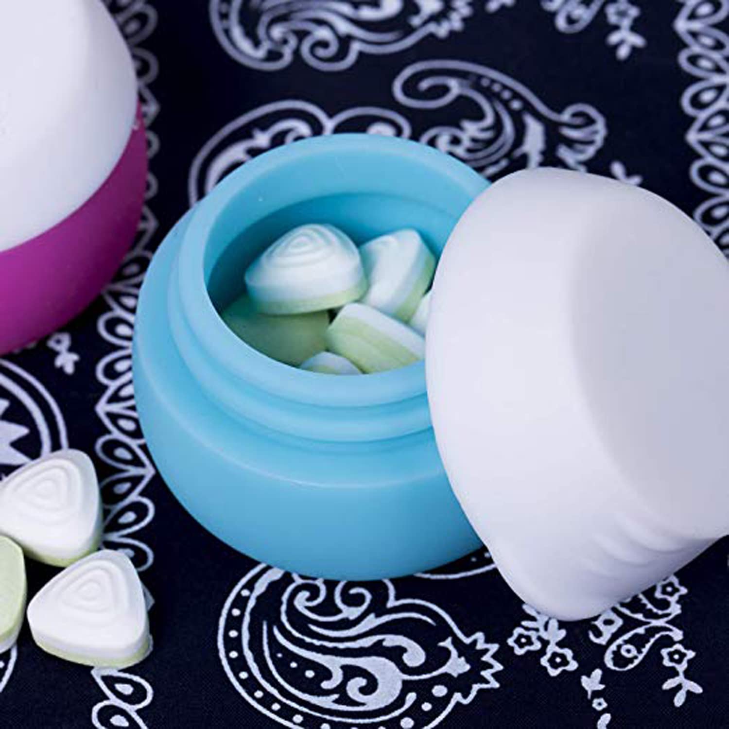 Gemice 4-Piece Silicone Travel Containers for Toiletries - TSA Approved Leak-Proof Cream Jars with Lids for Cosmetic, Makeup, Face & Body Creams - Perfect for Air Travel, Gym Bags & On-The-Go Skincare