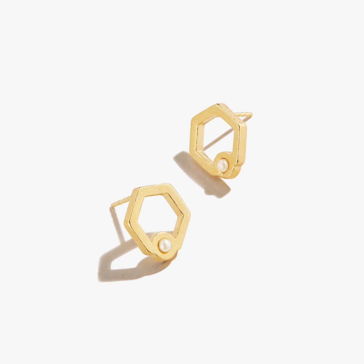 Honeycomb Stud Earrings for Women - Gold & Silver Beehive Earrings - Hypoallergenic CZ Studs for Everyday Wear & Gift Giving