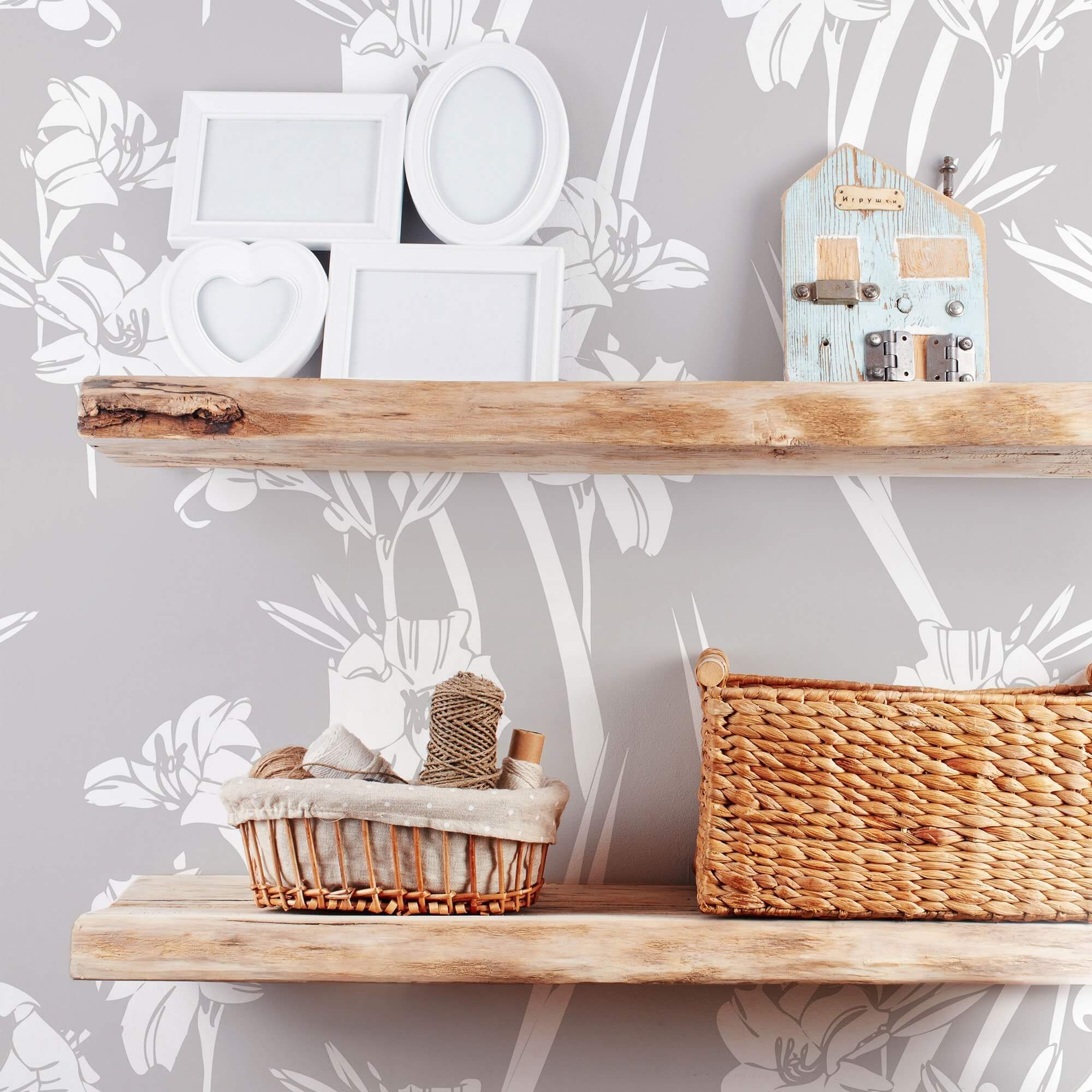 White and Gray Floral Peel and Stick Removable Wallpaper - Self-Adhesive Decorative Wall Covering for Bedroom, Living Room, and Office Decor