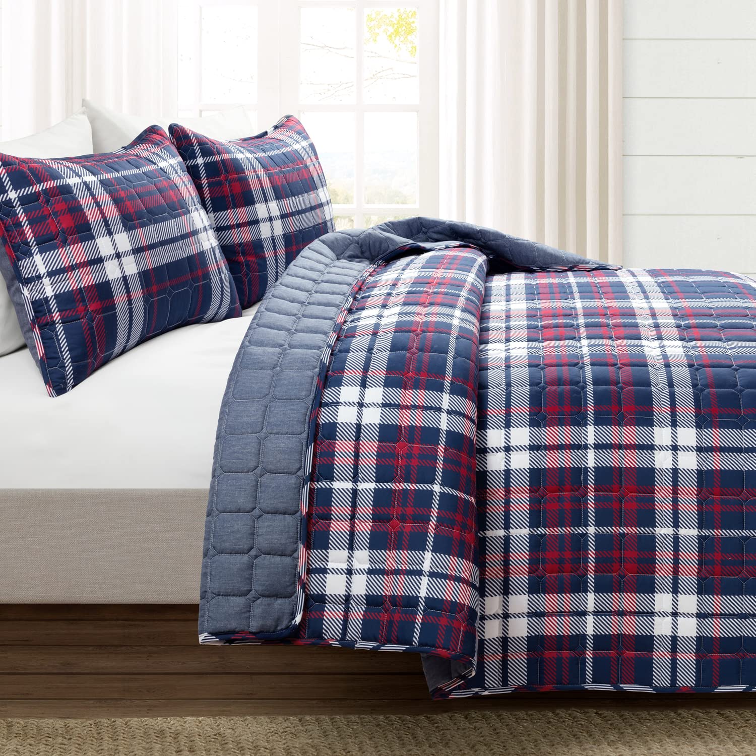 Lush Decor Grayson Farmhouse Reversible Quilt Set - Full/Queen for Cozy Bedroom