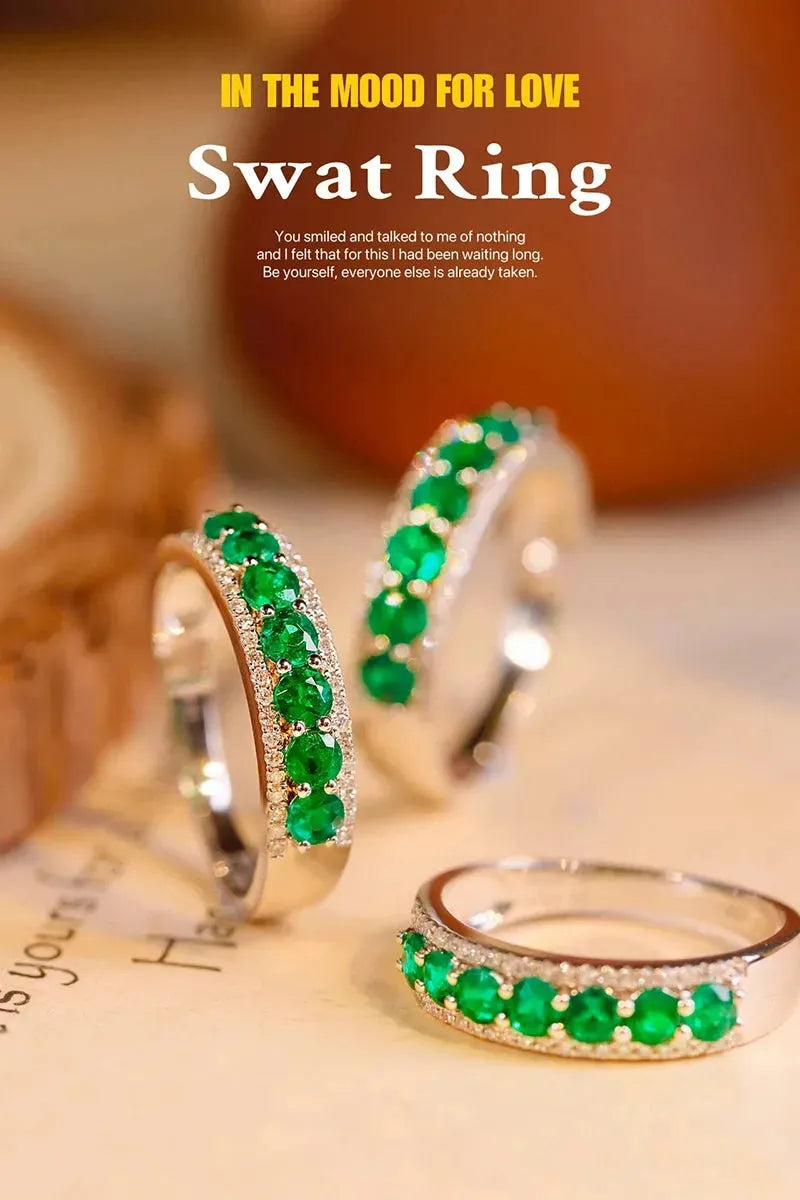 18K White Gold Emerald and Diamond Swat Ring for Women | Luxury Fashion Jewelry | Perfect for Parties, Weddings & Special Occasions