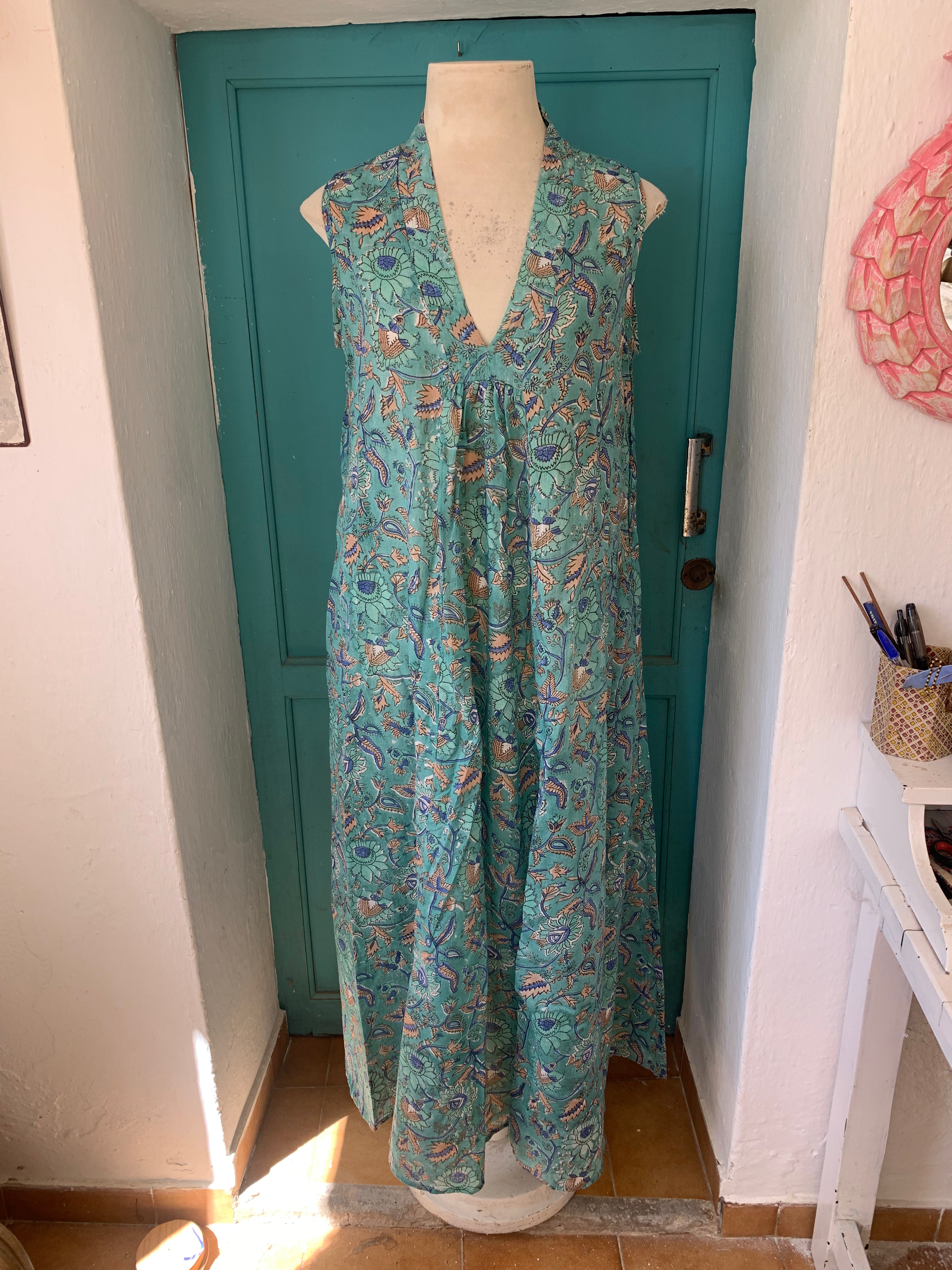 Stylish Blue Sleeveless Dress for Women - Summer Casual & Party Wear - Perfect for Beach, Vacation, and Evening Outings